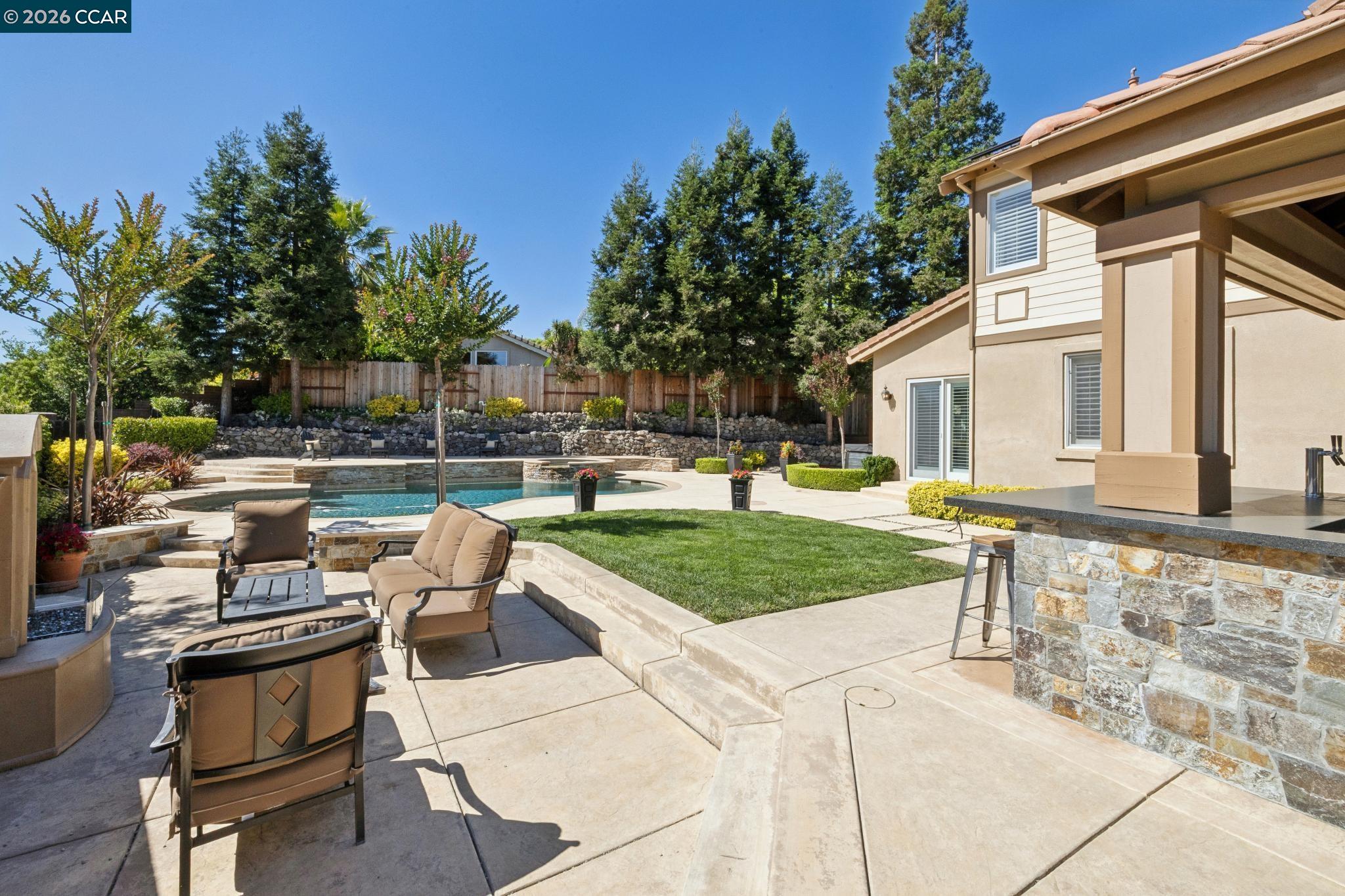 2763 Falcon View Ct