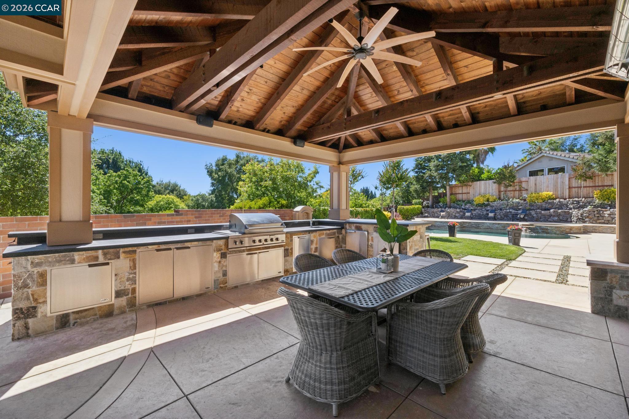 2763 Falcon View Ct