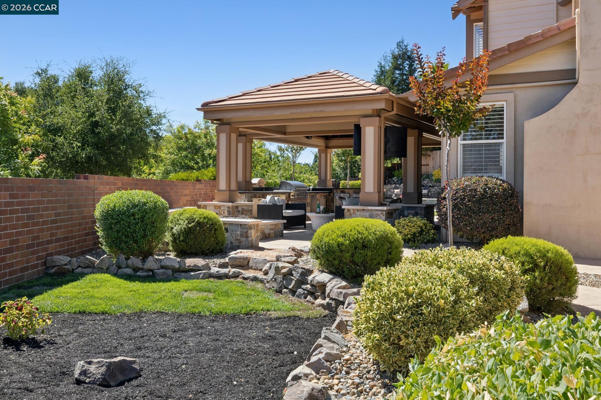 2763 Falcon View Ct