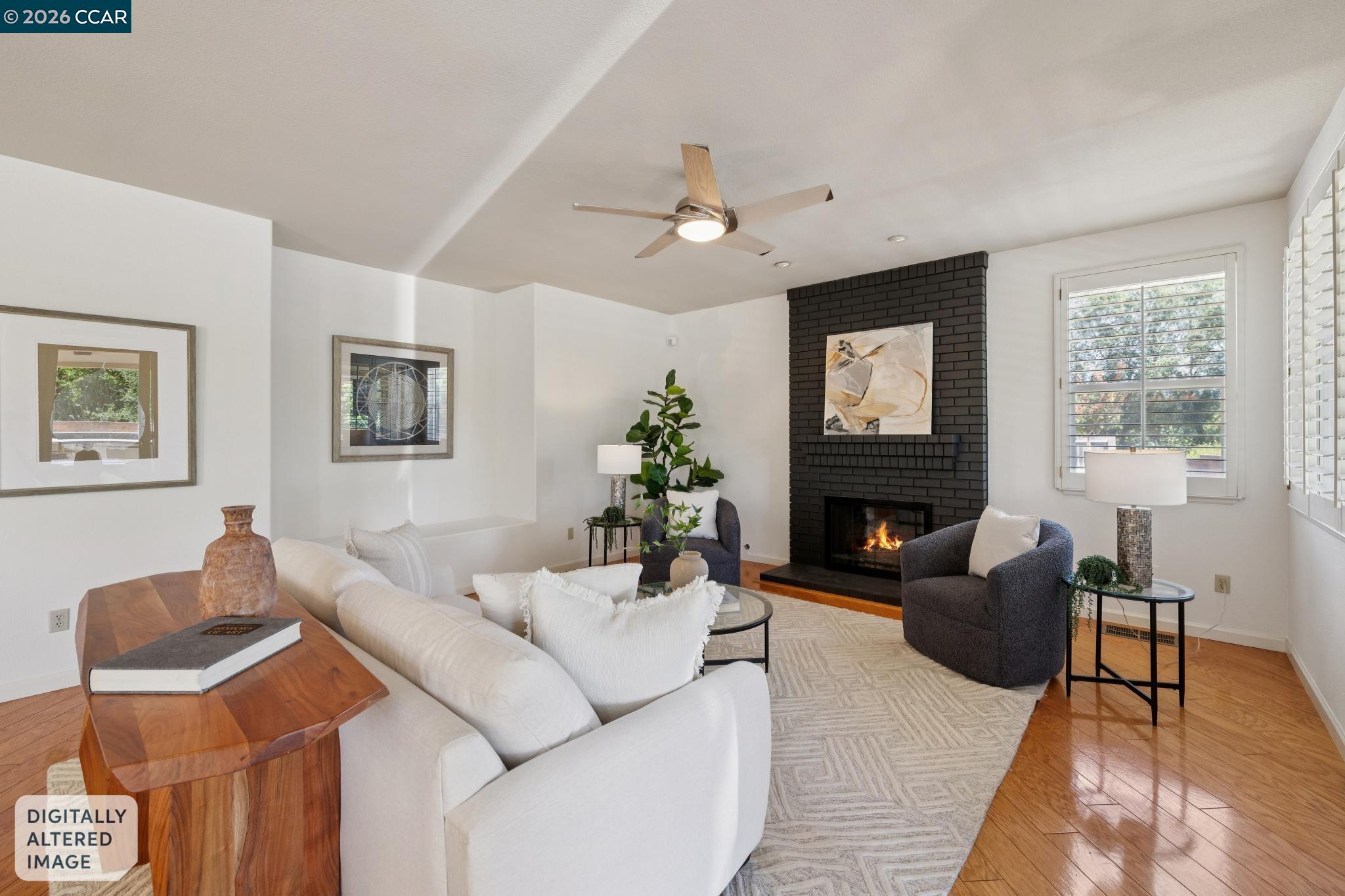 2763 Falcon View Ct