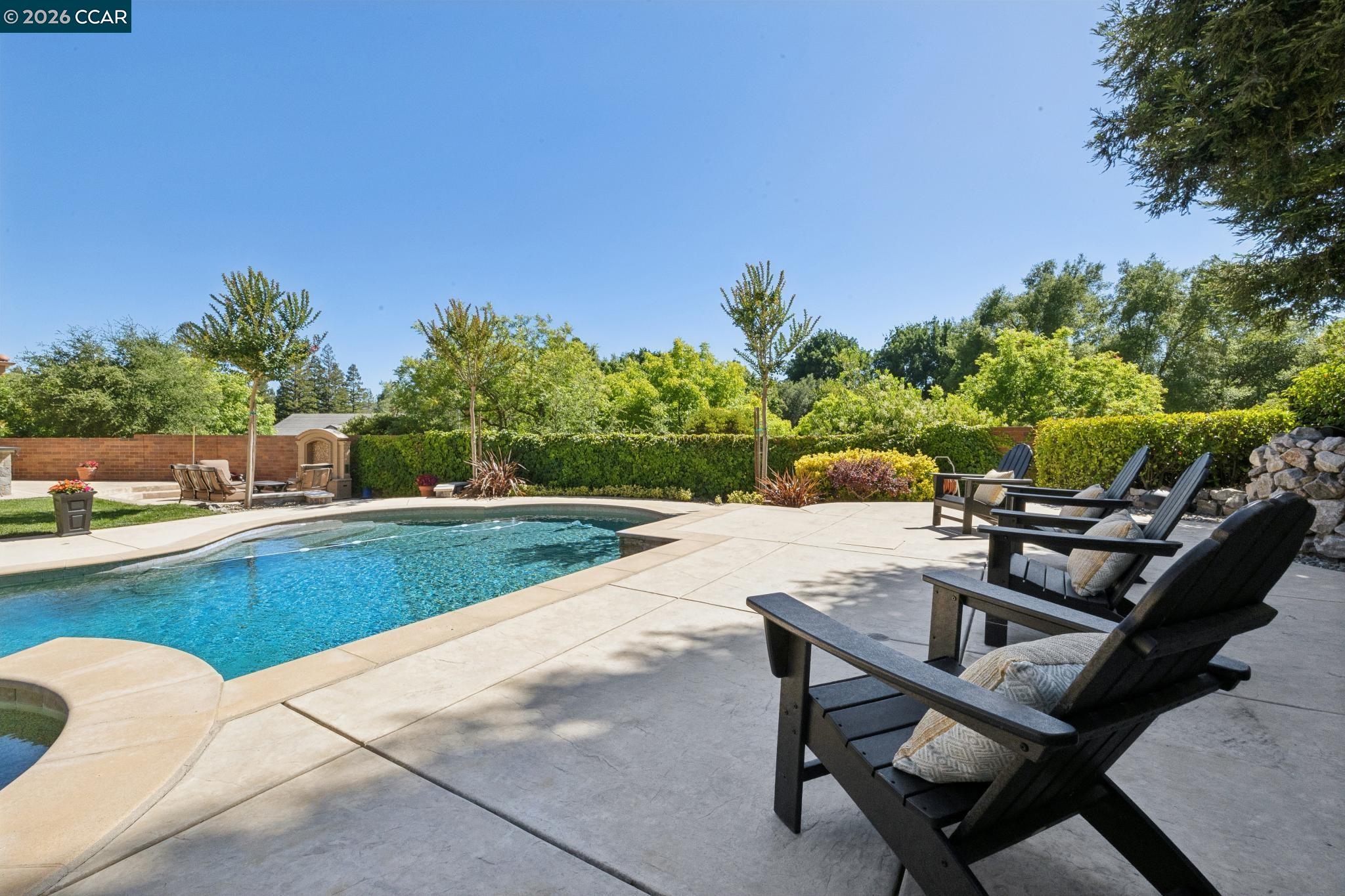 2763 Falcon View Ct