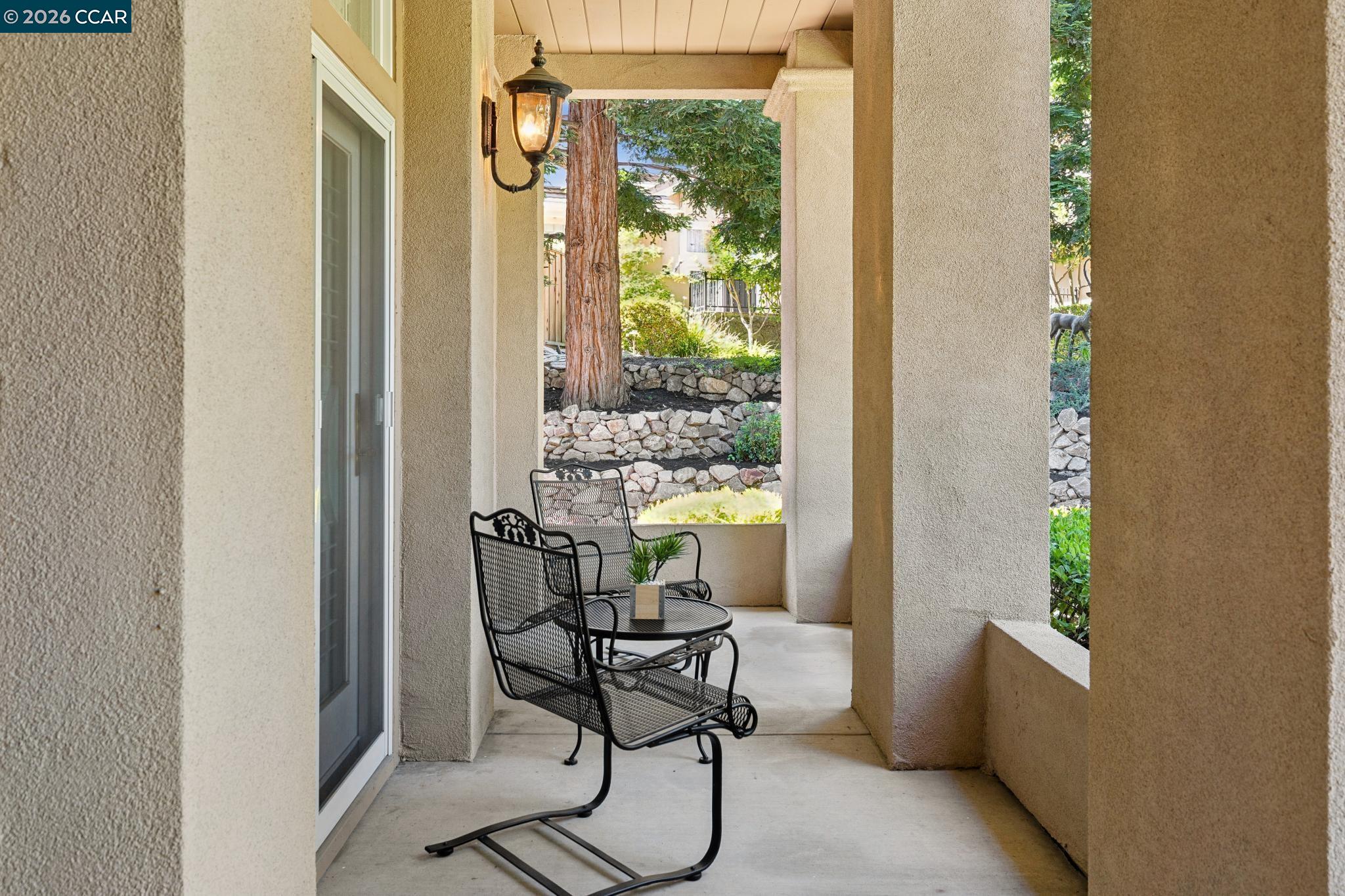2763 Falcon View Ct