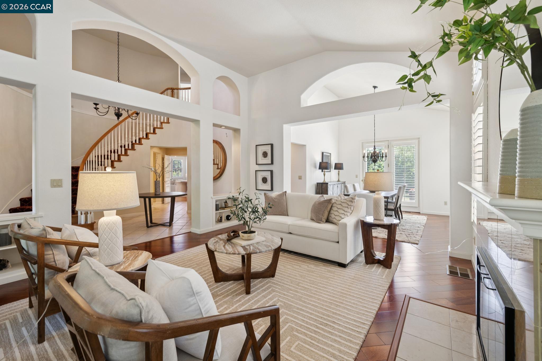 2763 Falcon View Ct