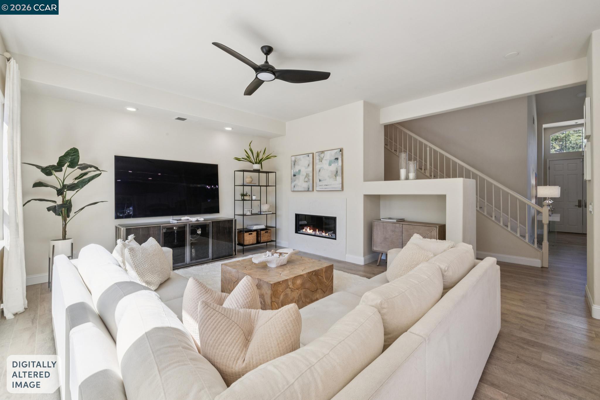 1103 Andrew Ln