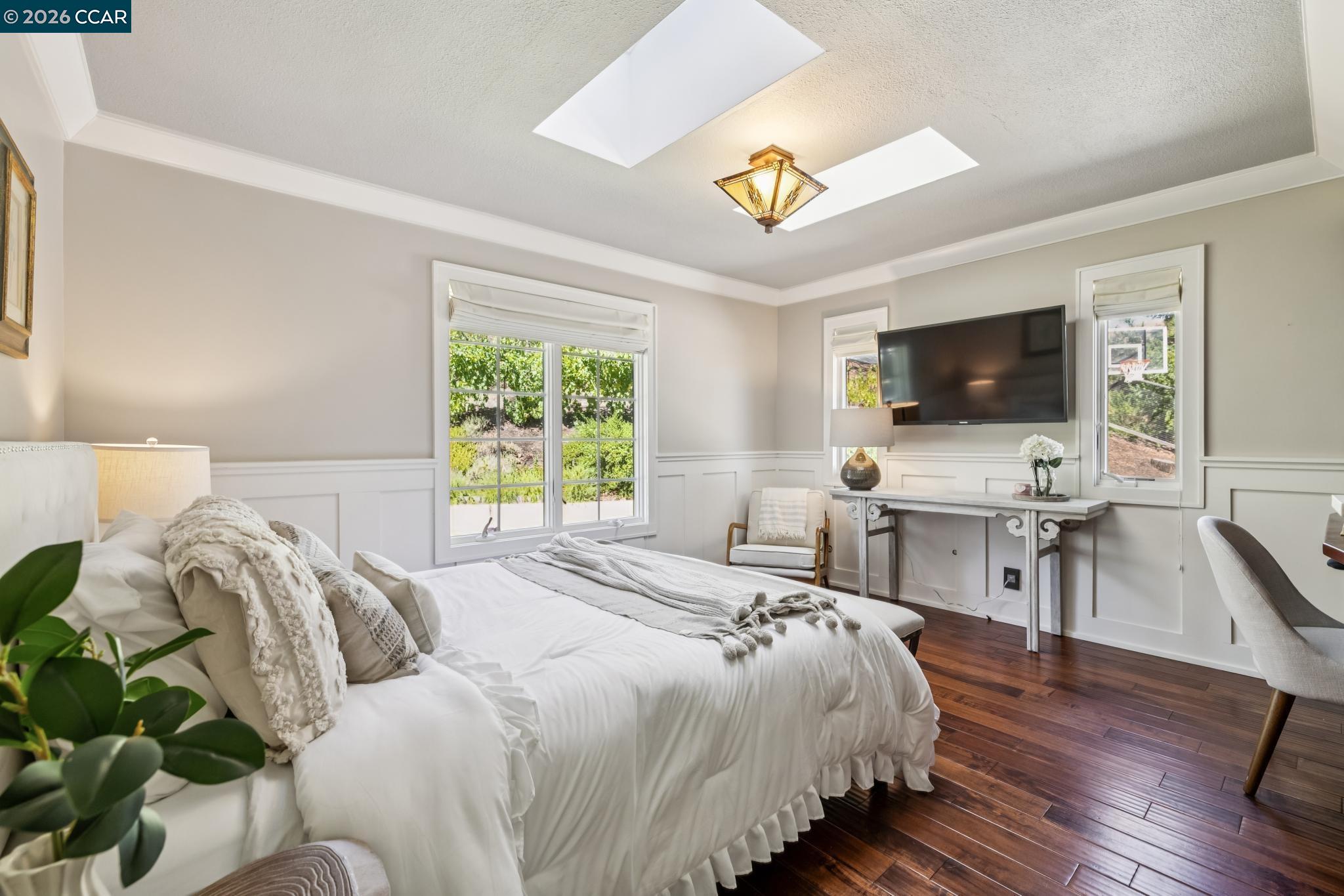 226 Arthur Ct