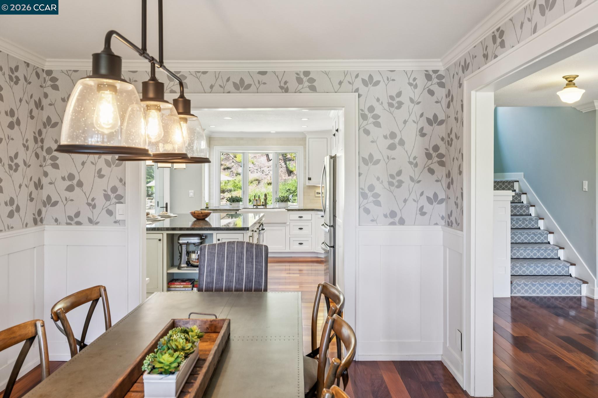 226 Arthur Ct