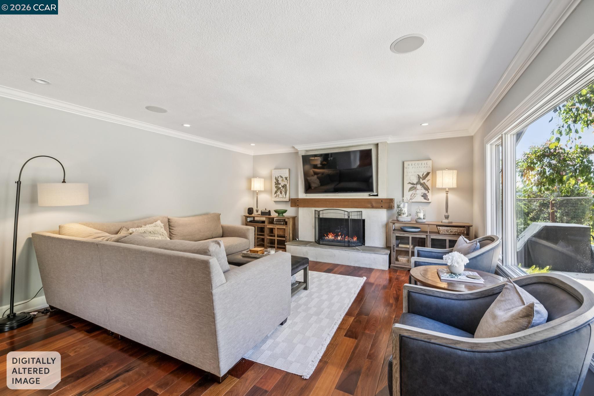 226 Arthur Ct
