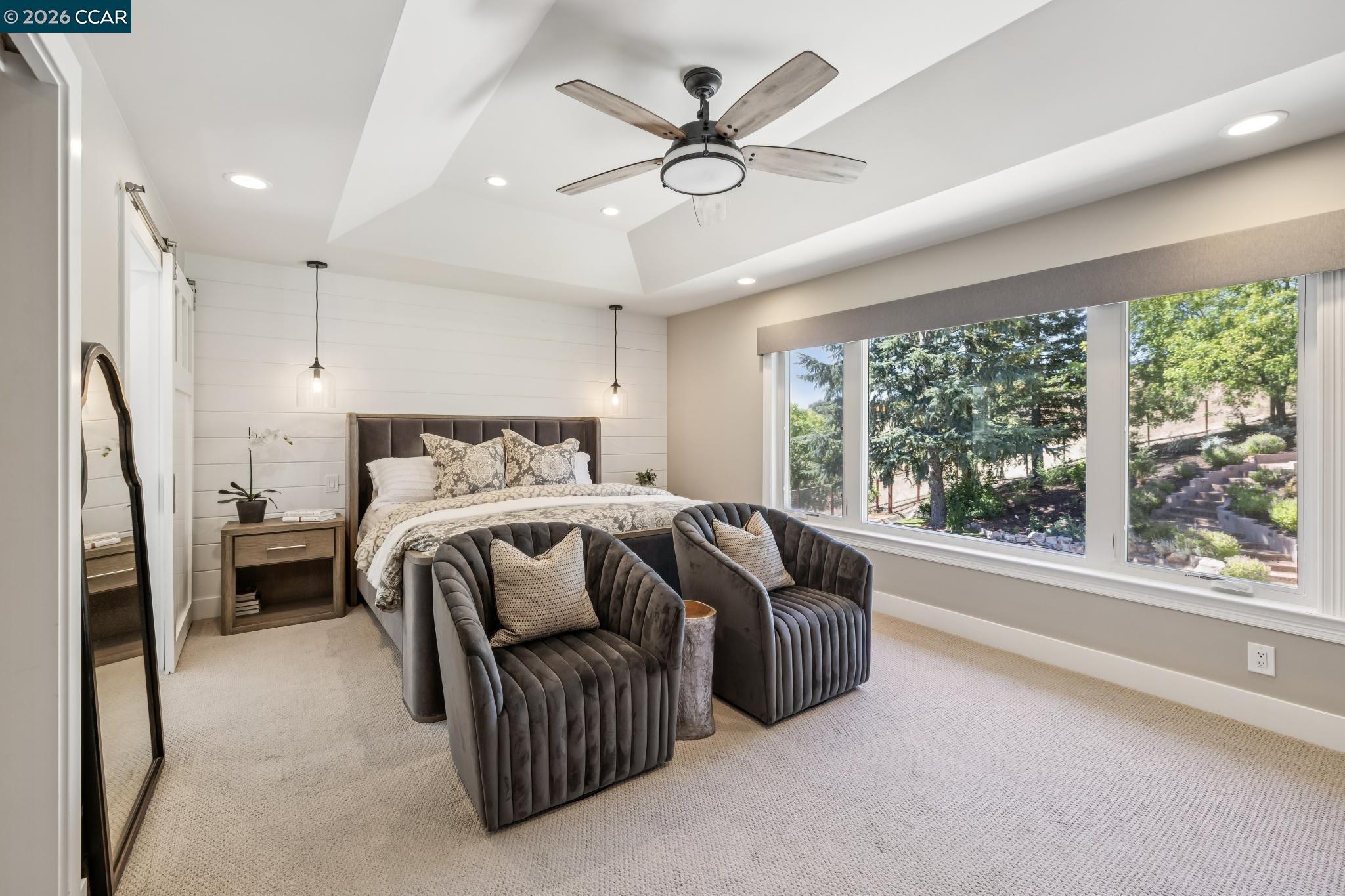 226 Arthur Ct