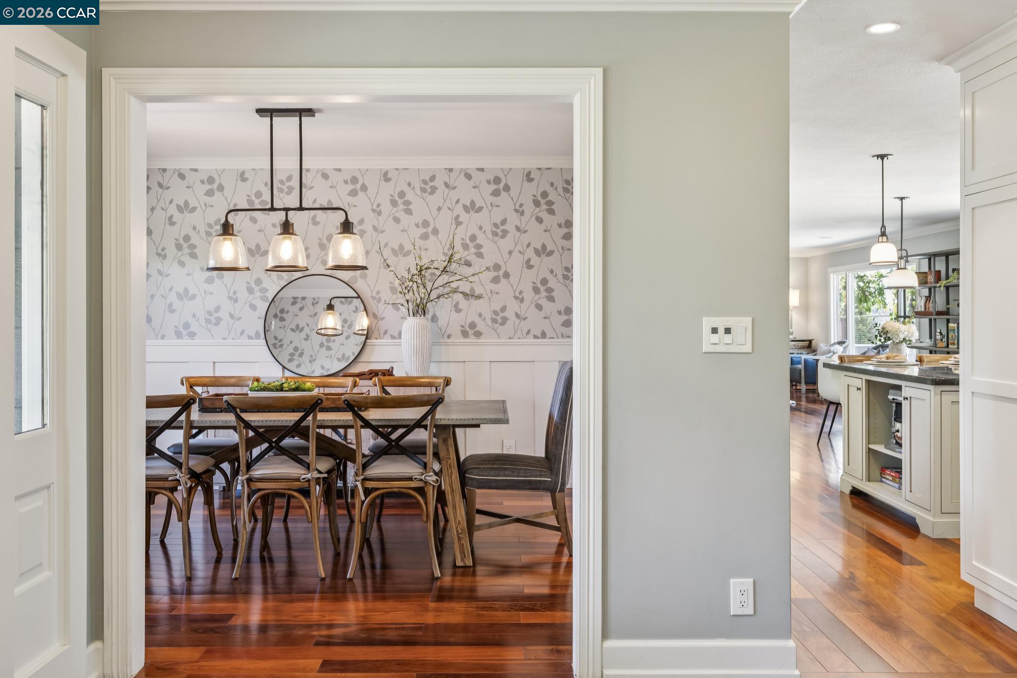 226 Arthur Ct