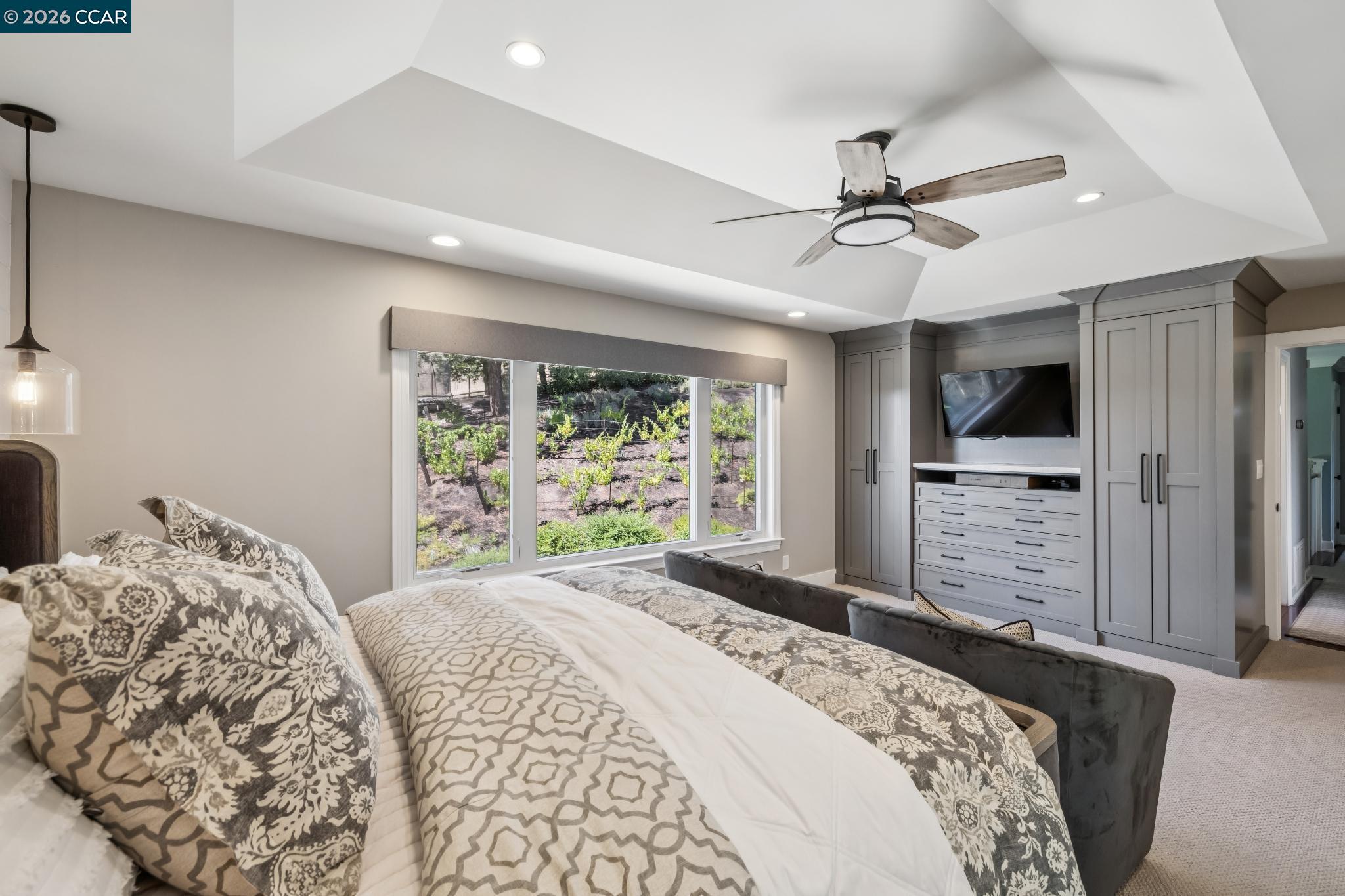 226 Arthur Ct