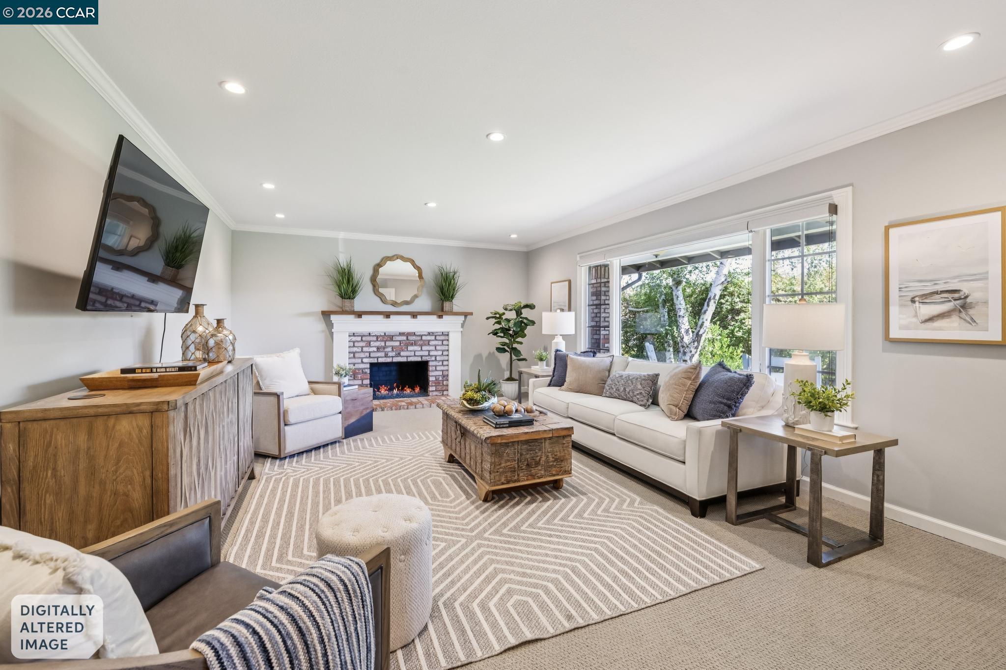 226 Arthur Ct