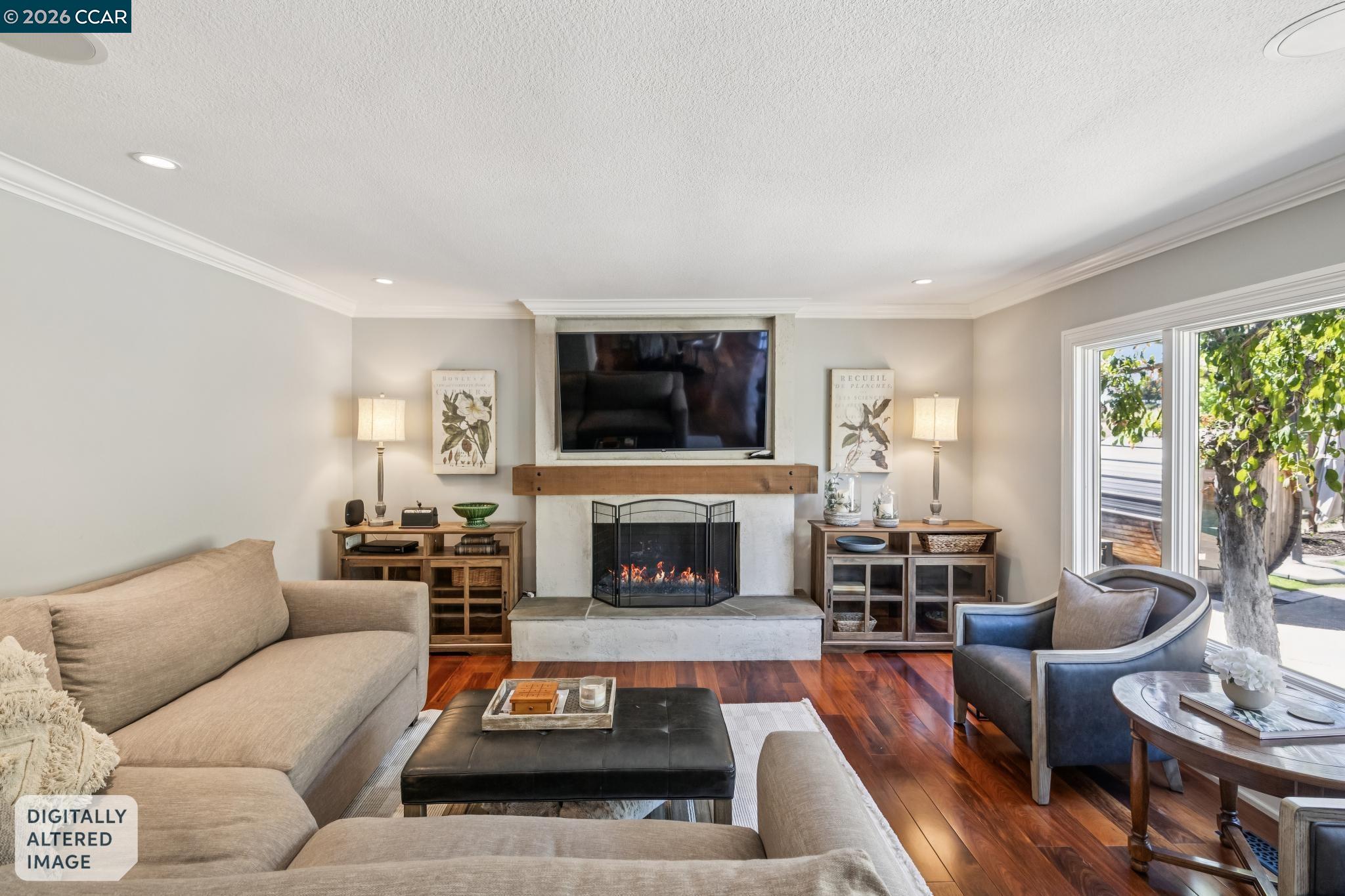 226 Arthur Ct