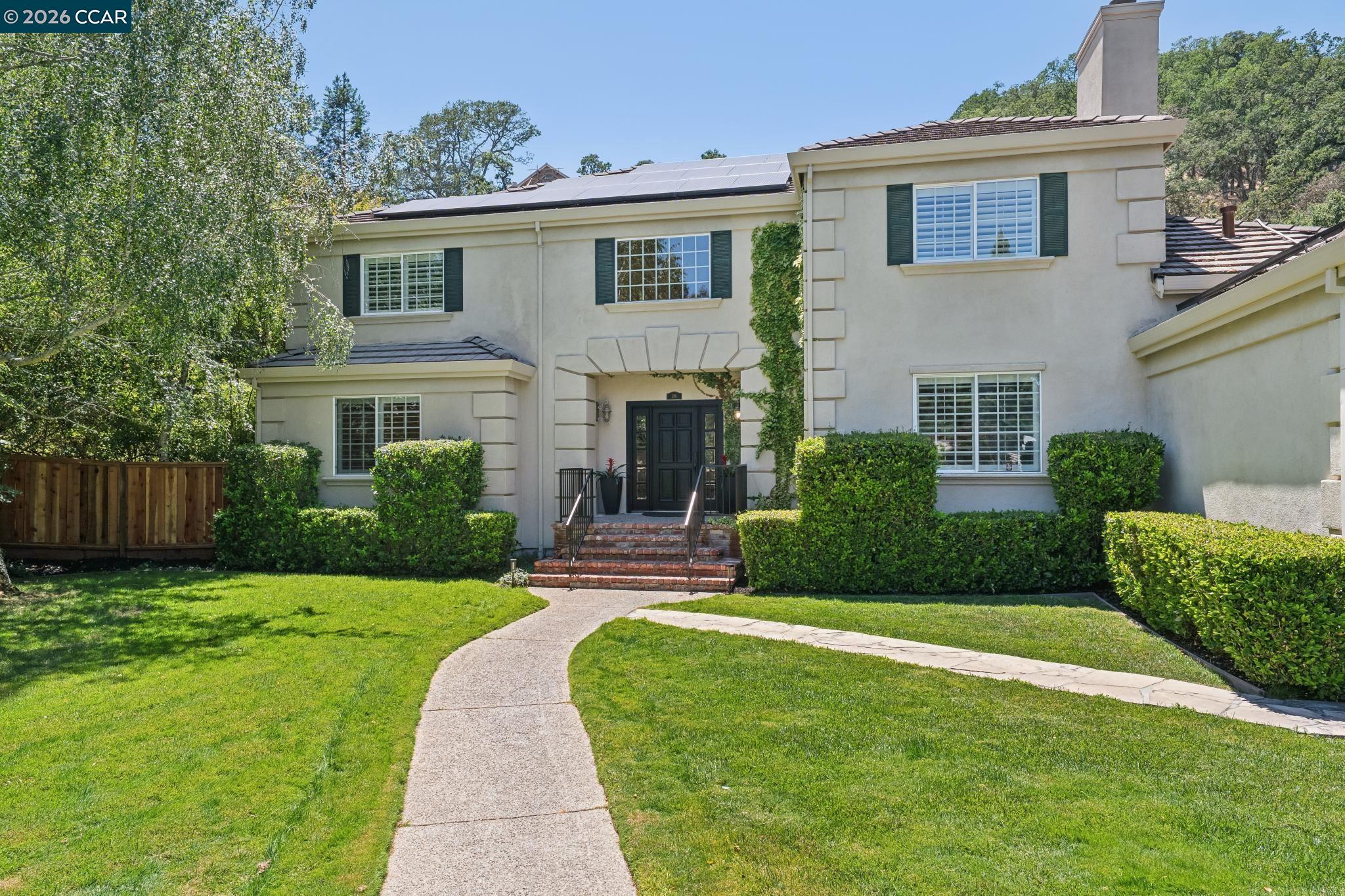 136 Lark Court