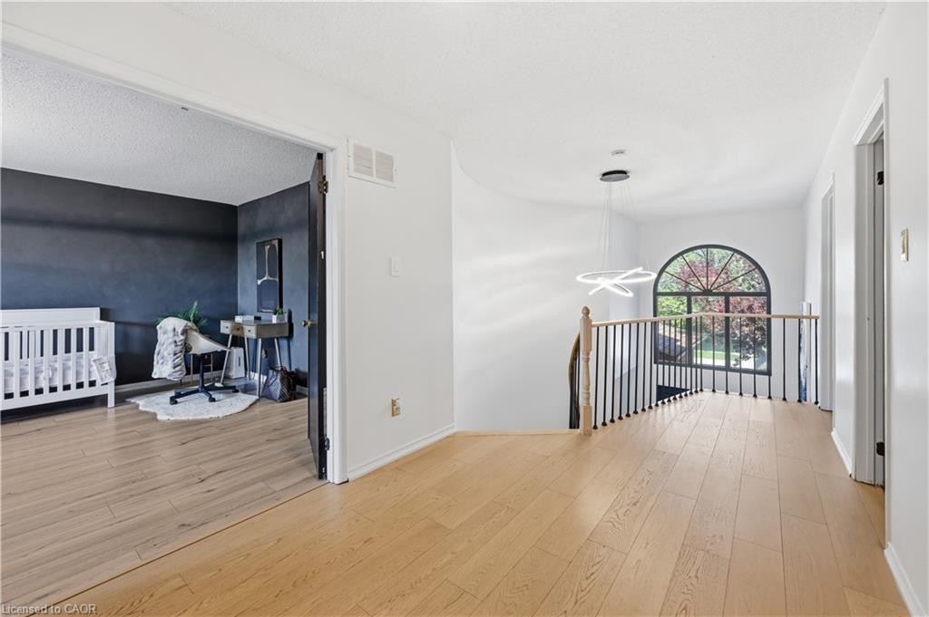 376 Carrier Lane