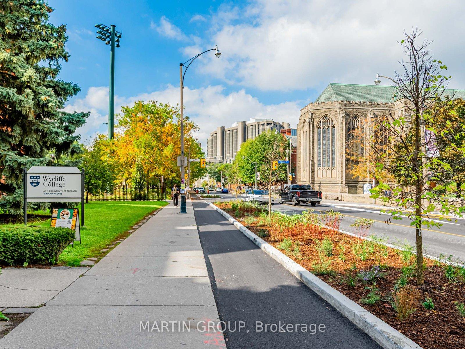 887 Bay Street 506