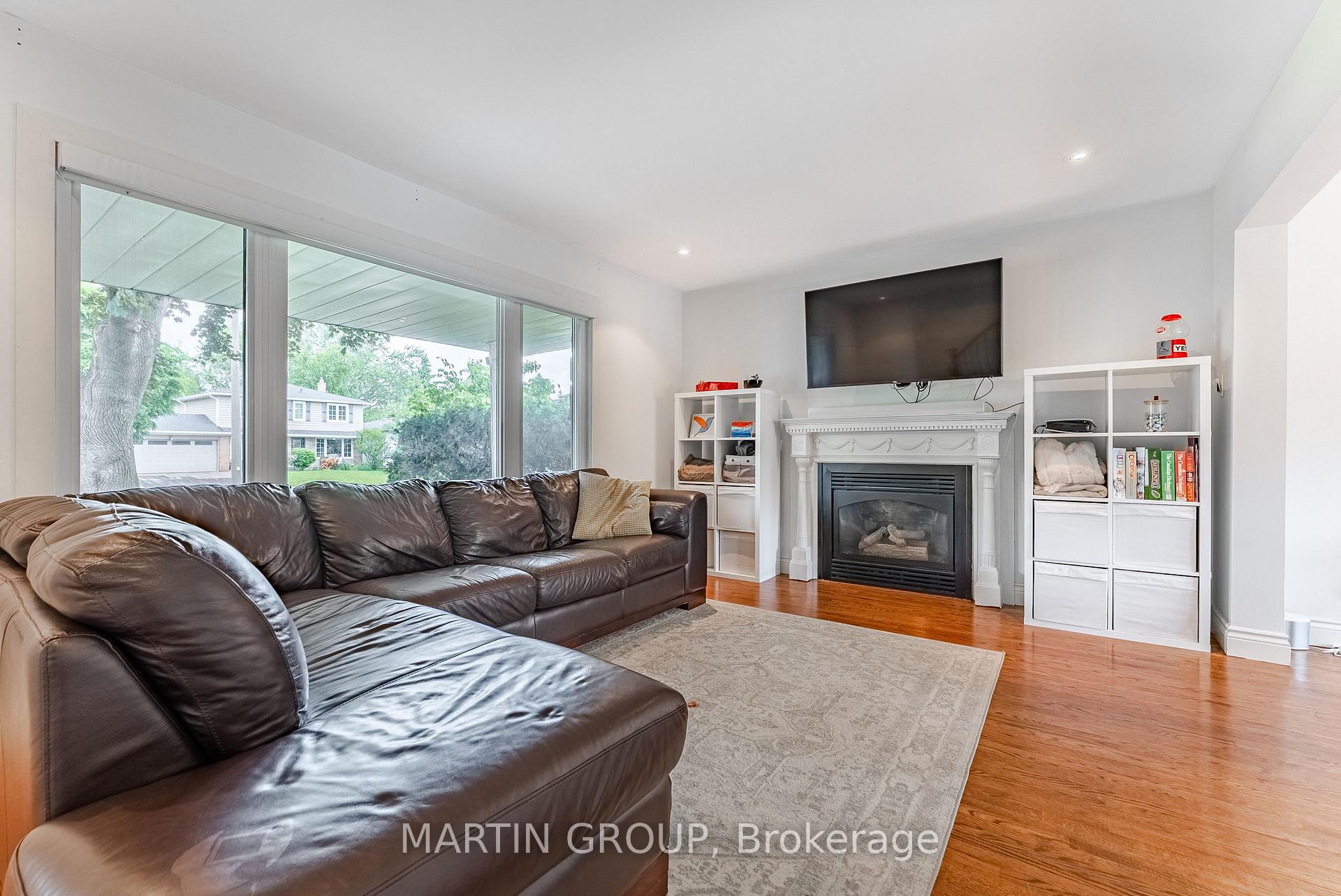 2264 Yolanda Drive