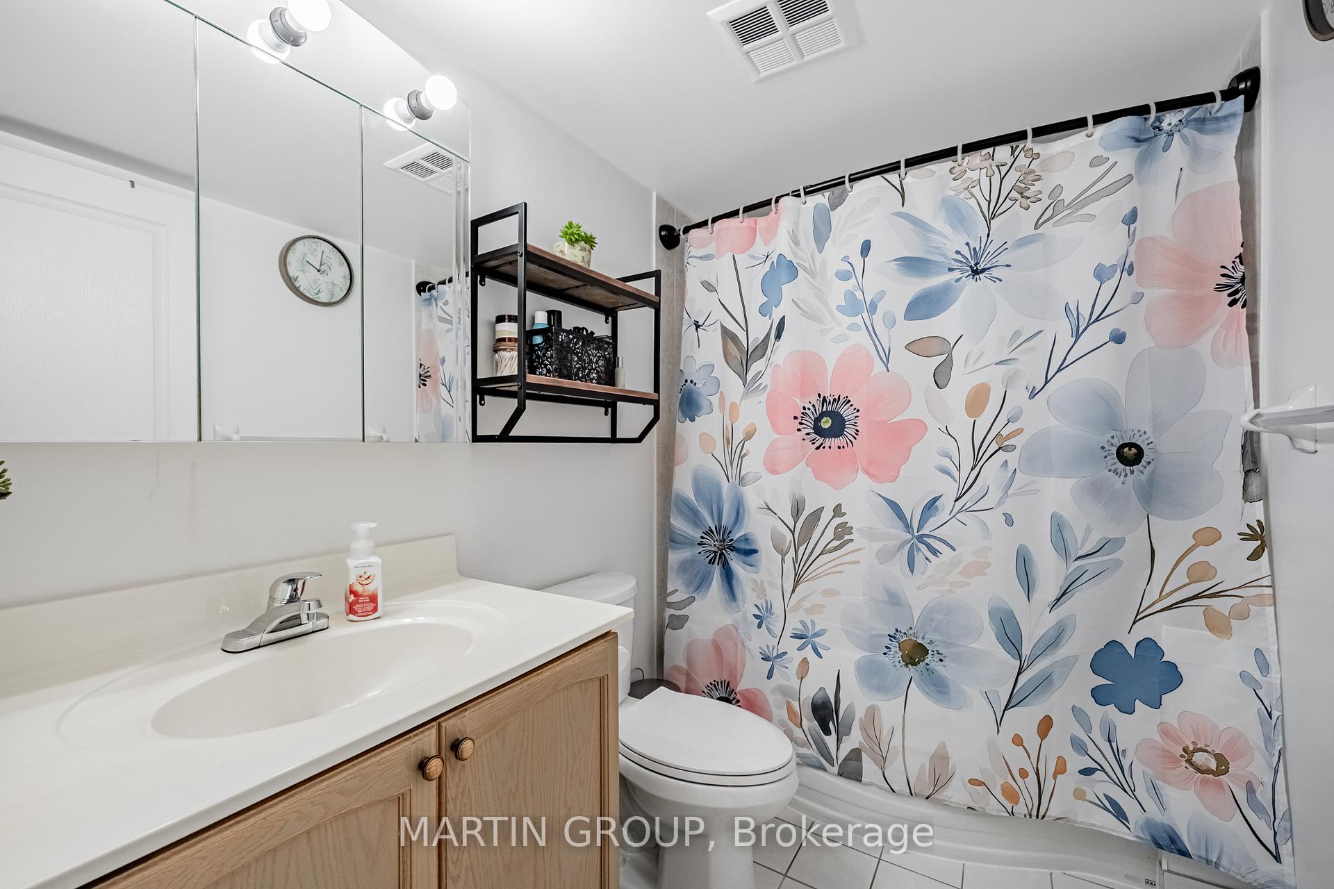 2545 Erin Centre Boulevard 207
