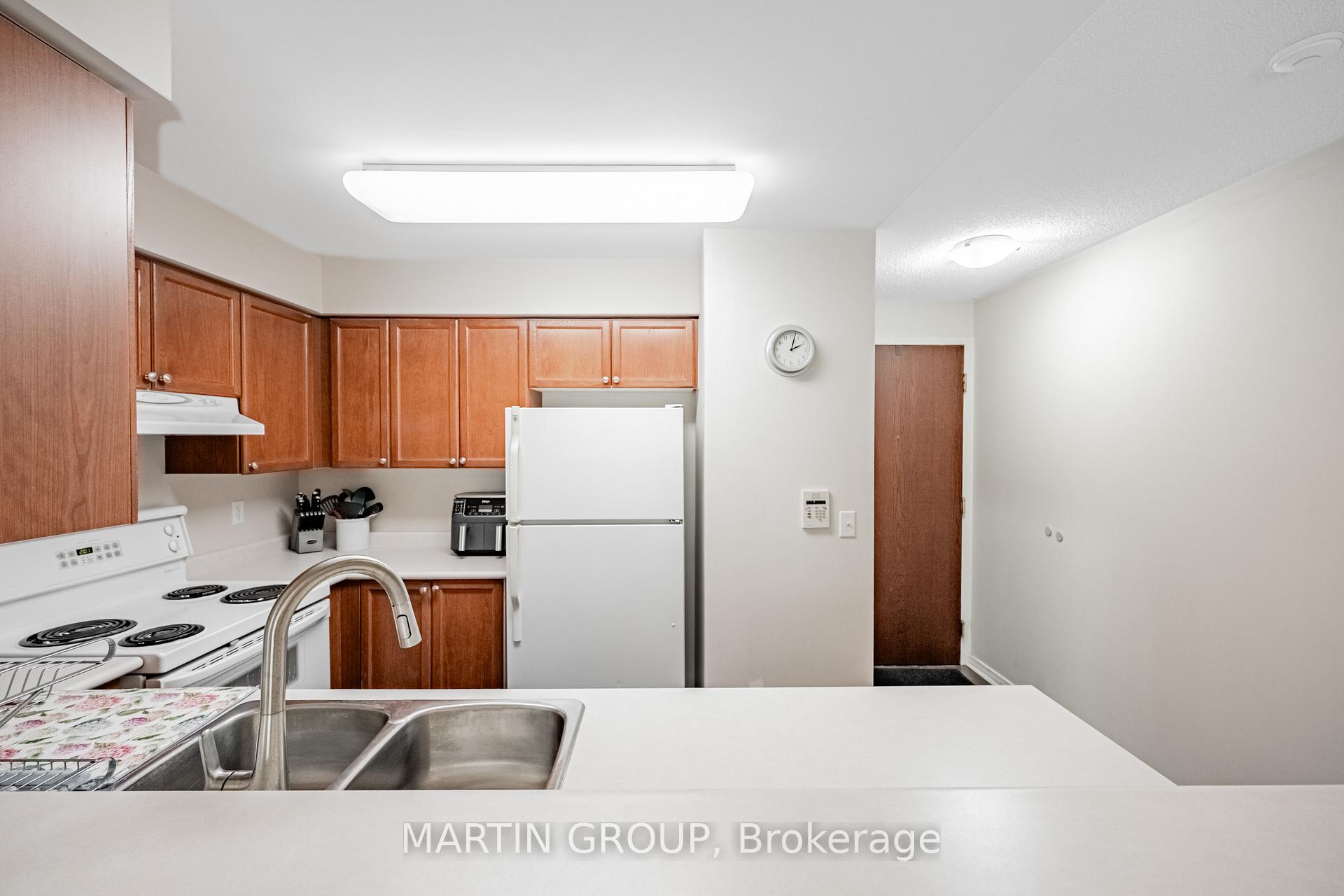 2545 Erin Centre Boulevard 207