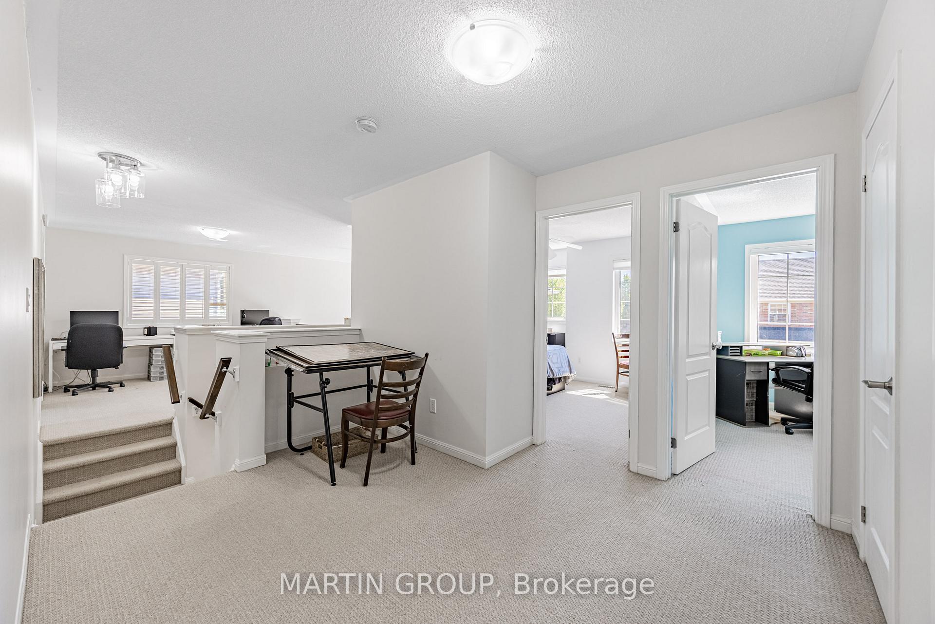 5637 Roseville Court, Burlington