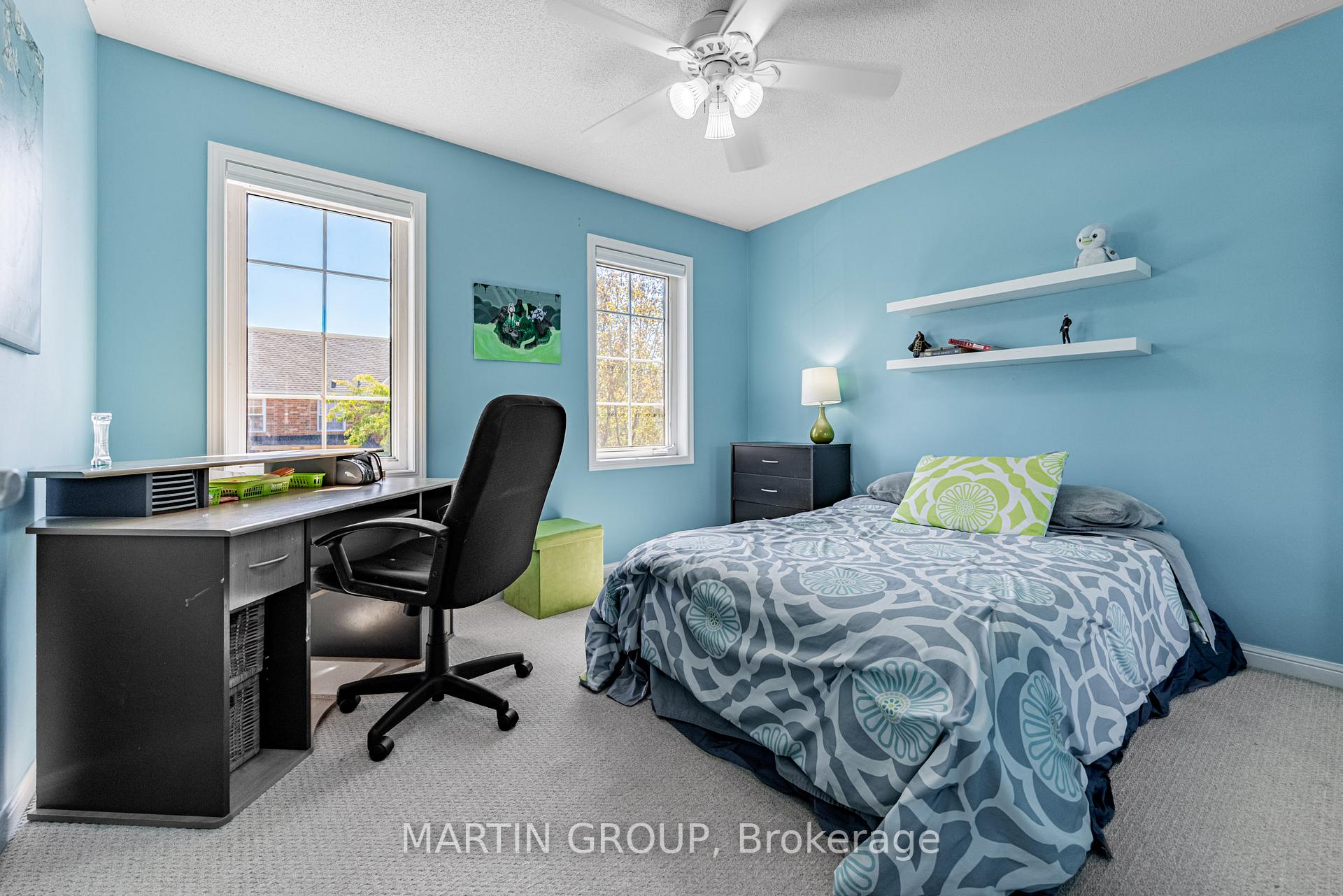 5637 Roseville Court, Burlington