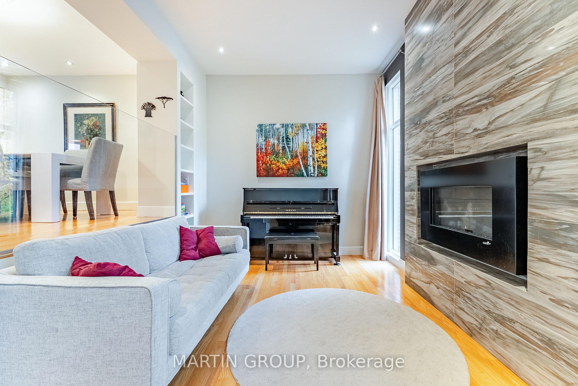 1250 Marlborough Court 35