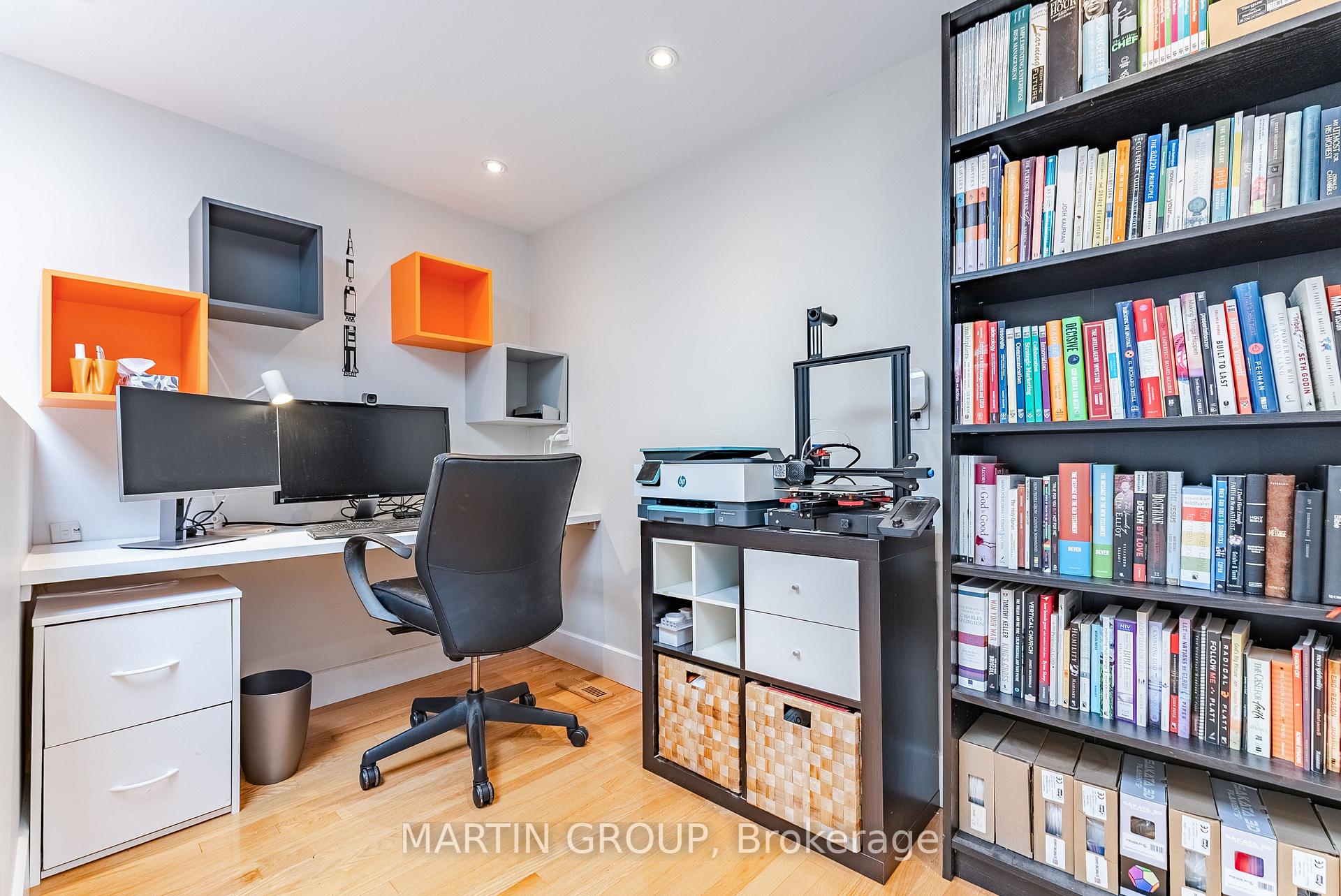 1250 Marlborough Court 35