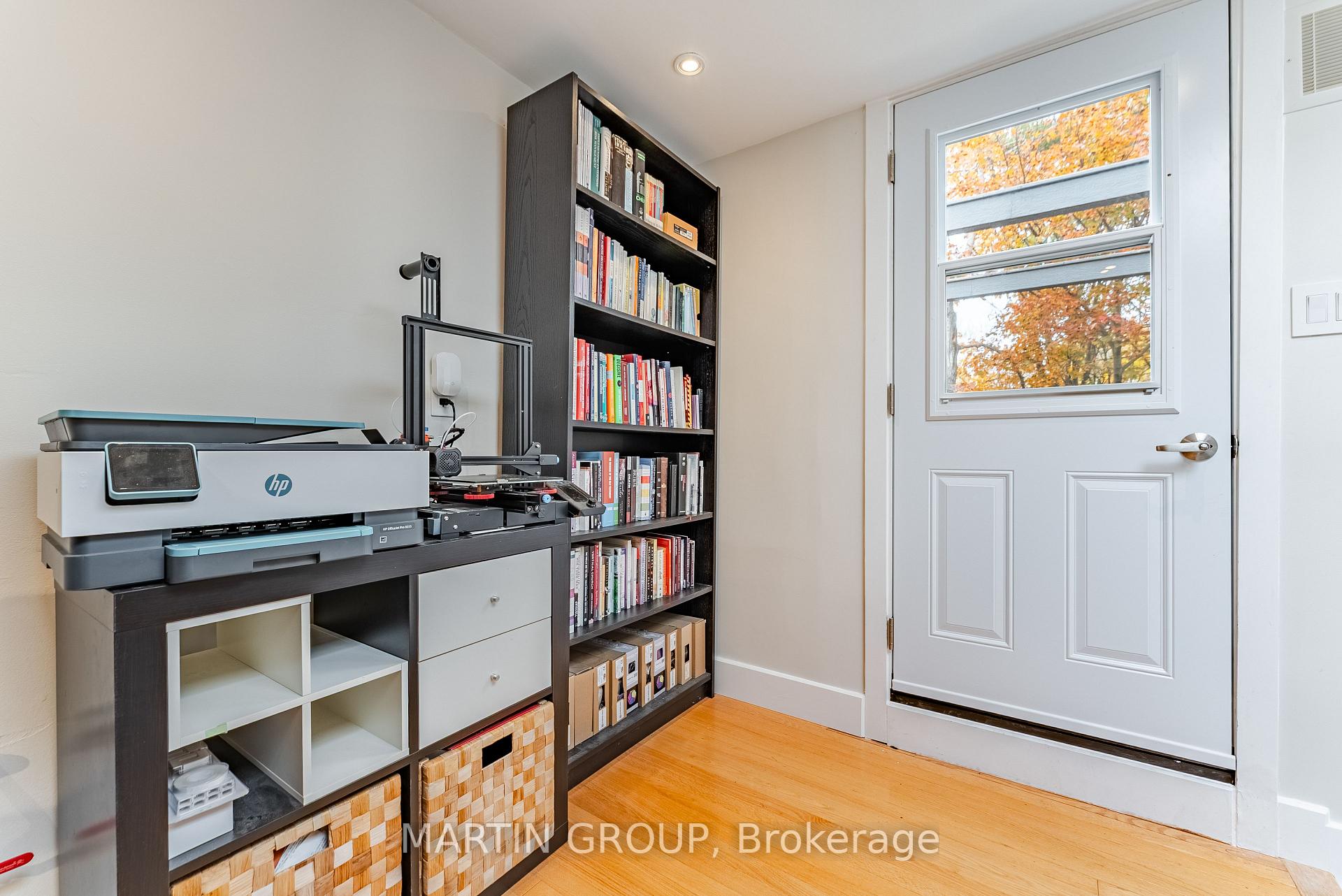 1250 Marlborough Court 35