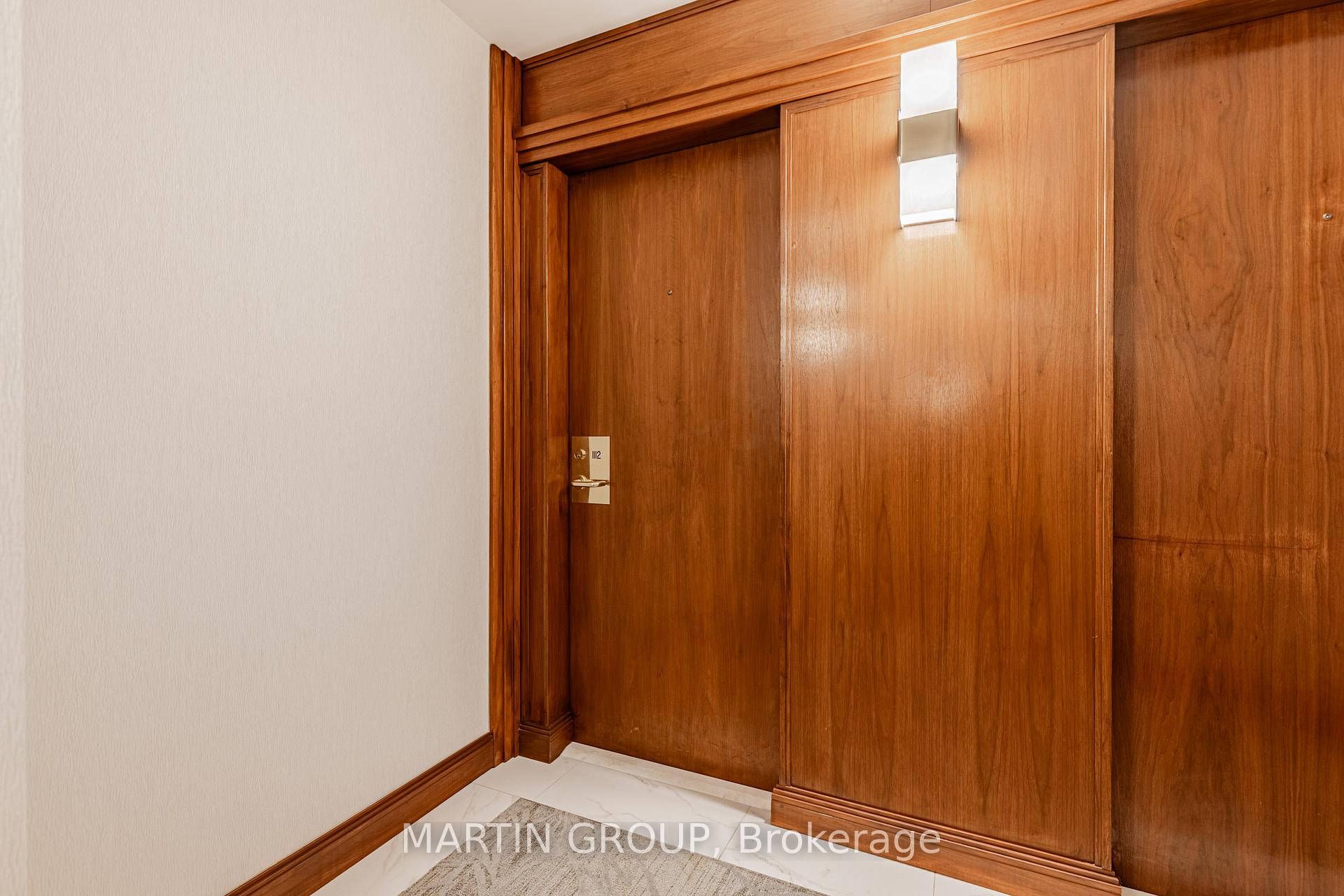 1 Palace Pier Court 1112