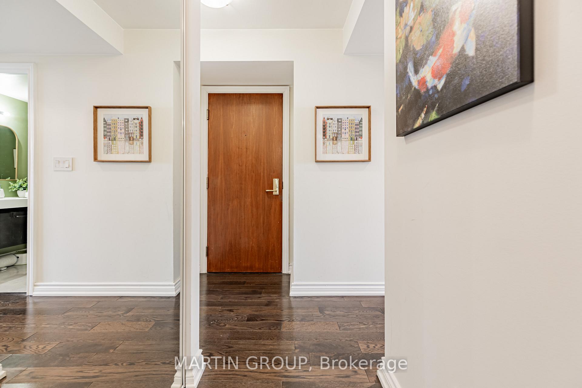 1 Palace Pier Court 1112