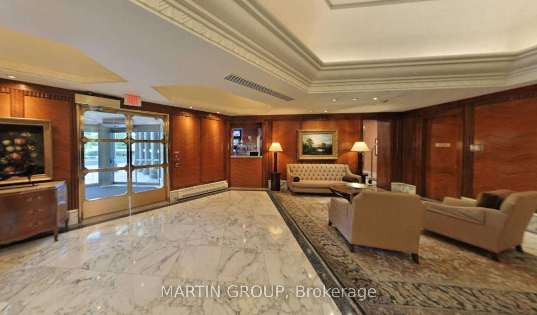 1 Palace Pier Court 1112