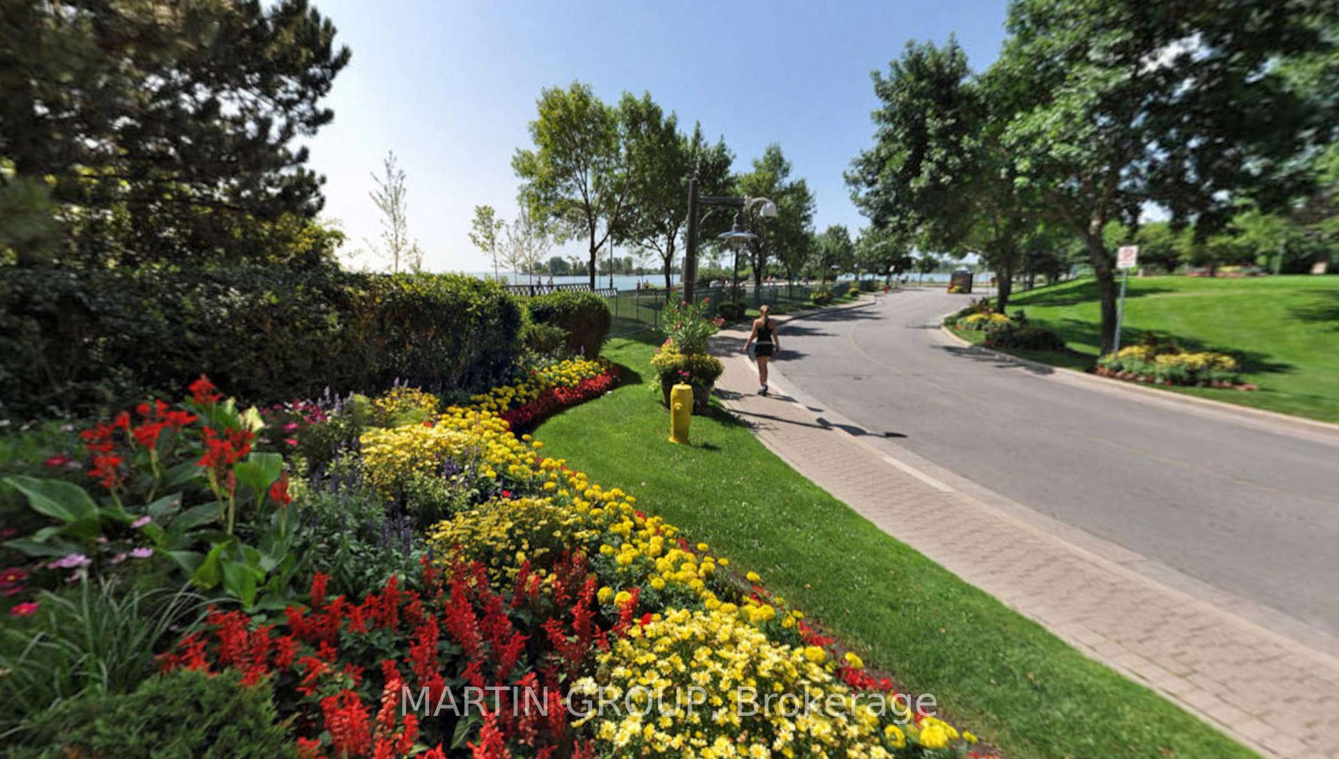 1 Palace Pier Court 1112