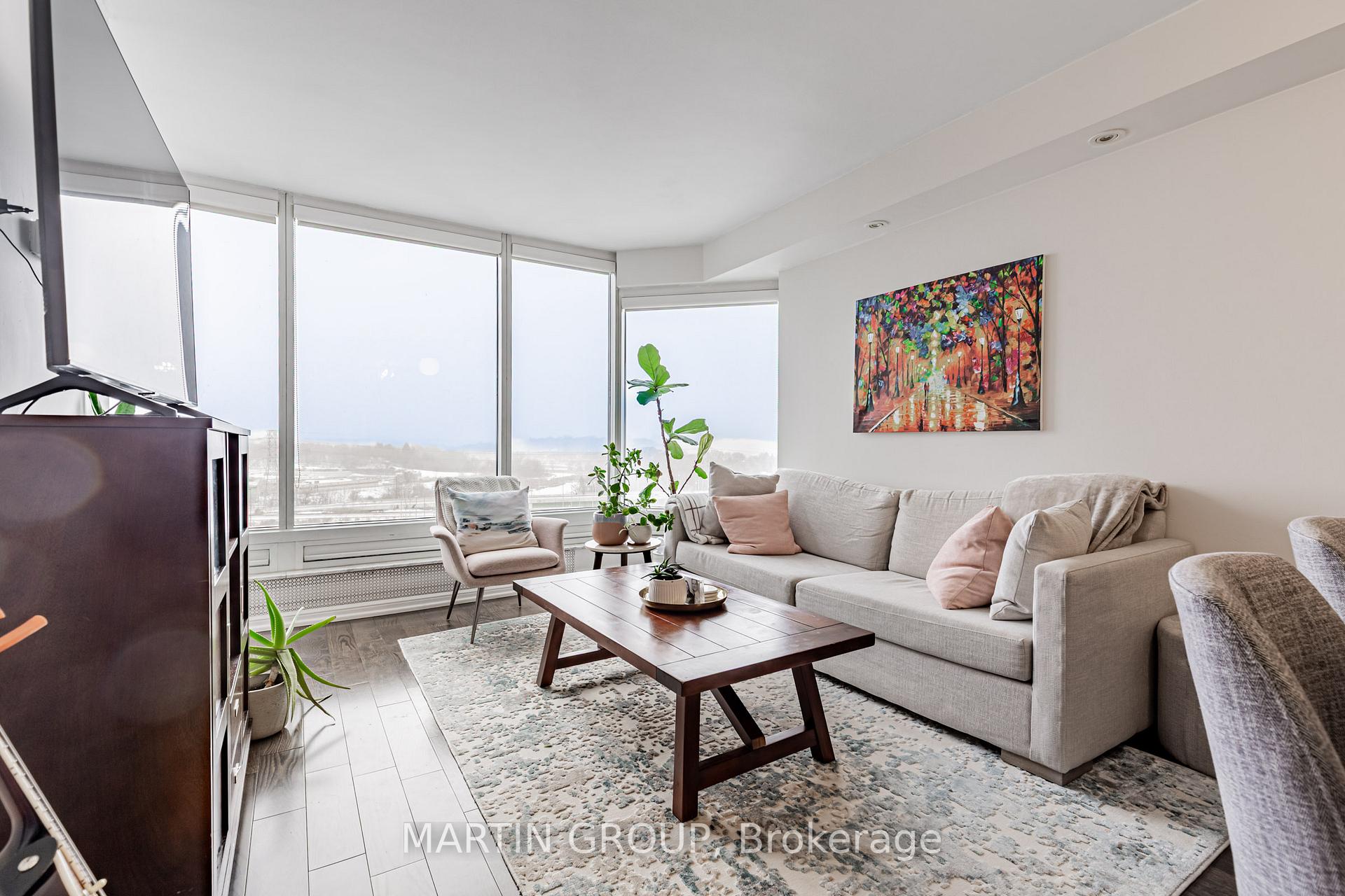 1 Palace Pier Court 1112