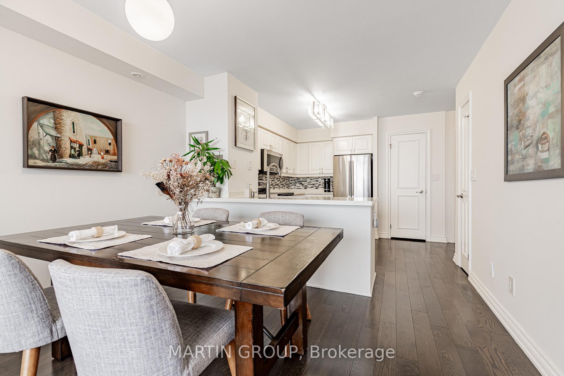 1 Palace Pier Court 1112