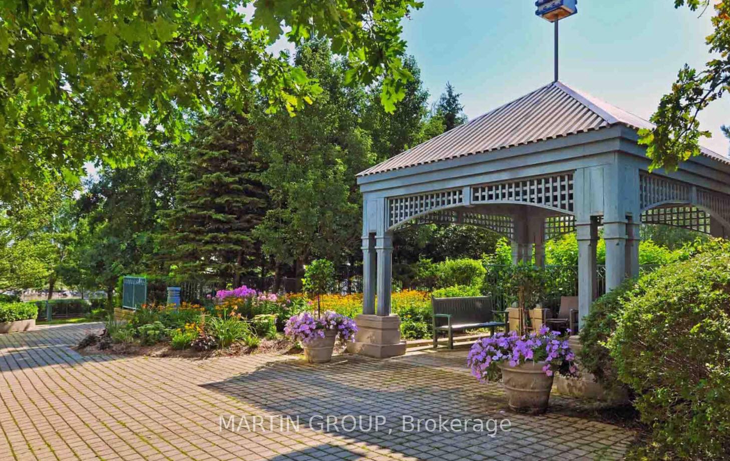 1 Palace Pier Court 1112