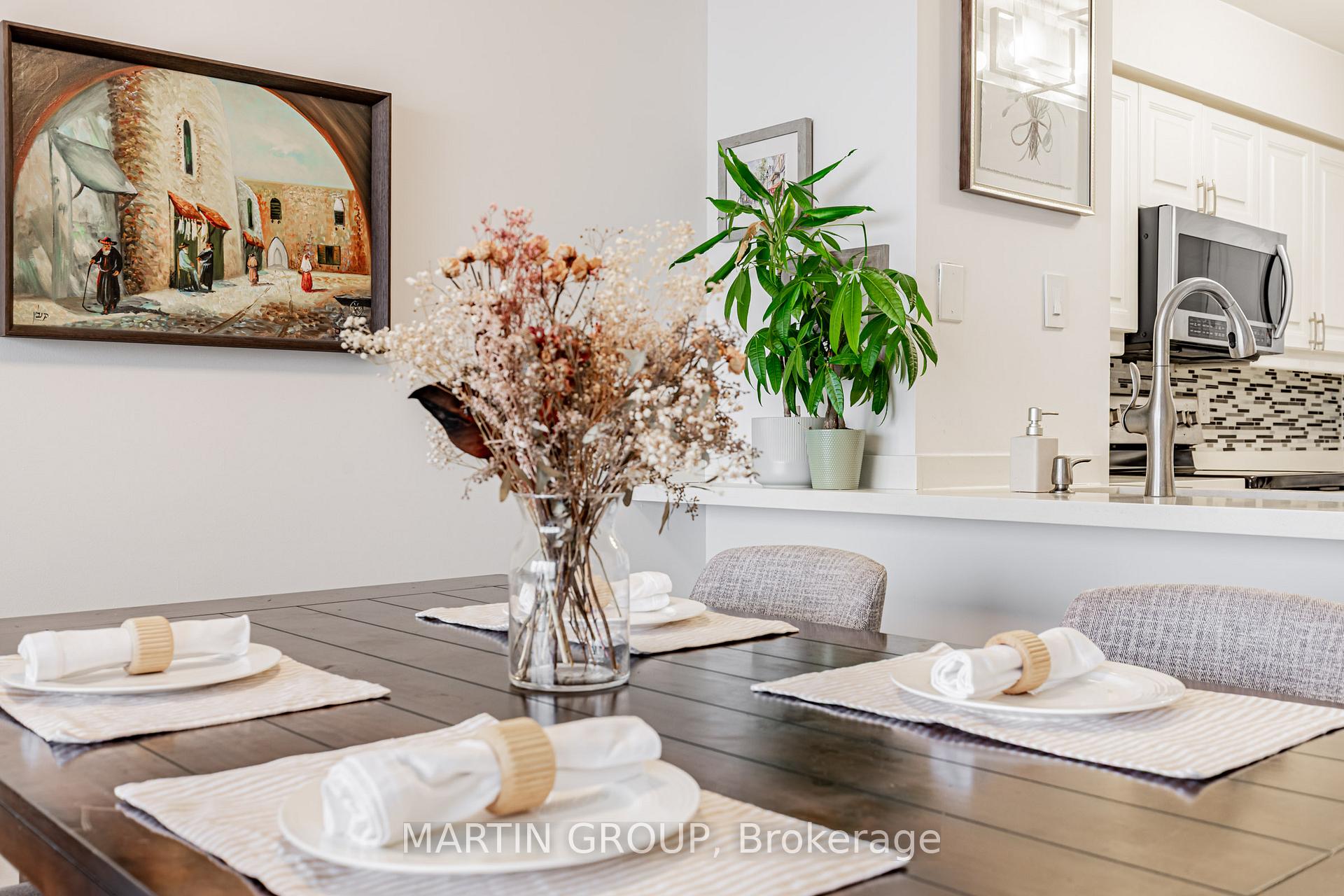 1 Palace Pier Court 1112