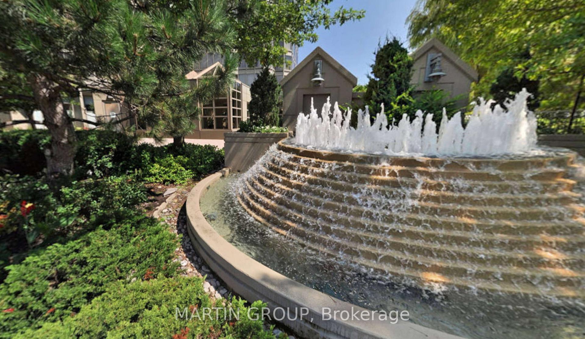 1 Palace Pier Court 1112