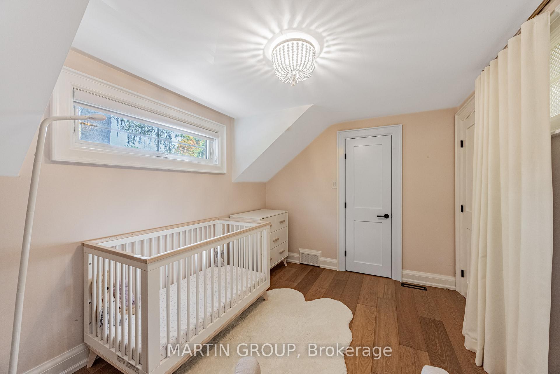 297 Watson Avenue, Oakville, ON L6J 3V3