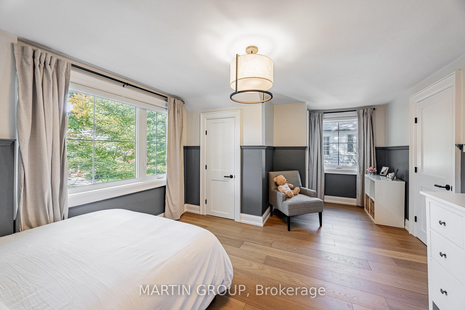 297 Watson Avenue, Oakville, ON L6J 3V3