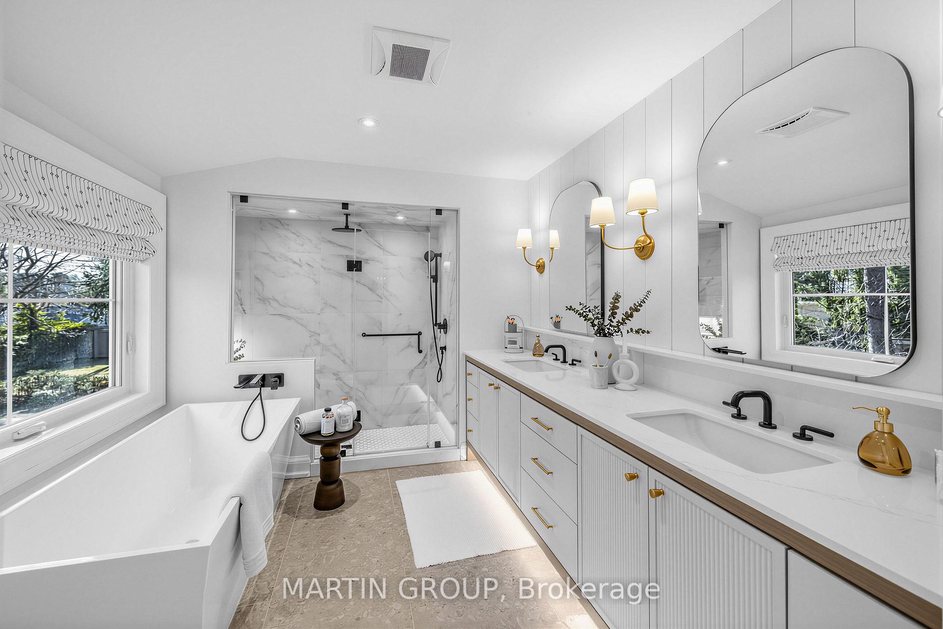 297 Watson Avenue, Oakville, ON L6J 3V3