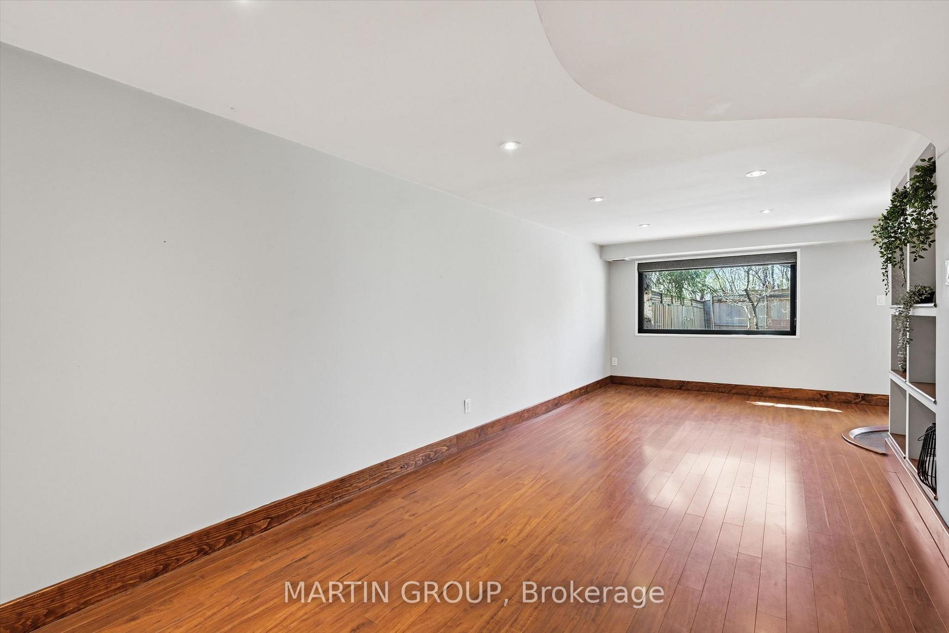 1181 Potters Wheel Crescent