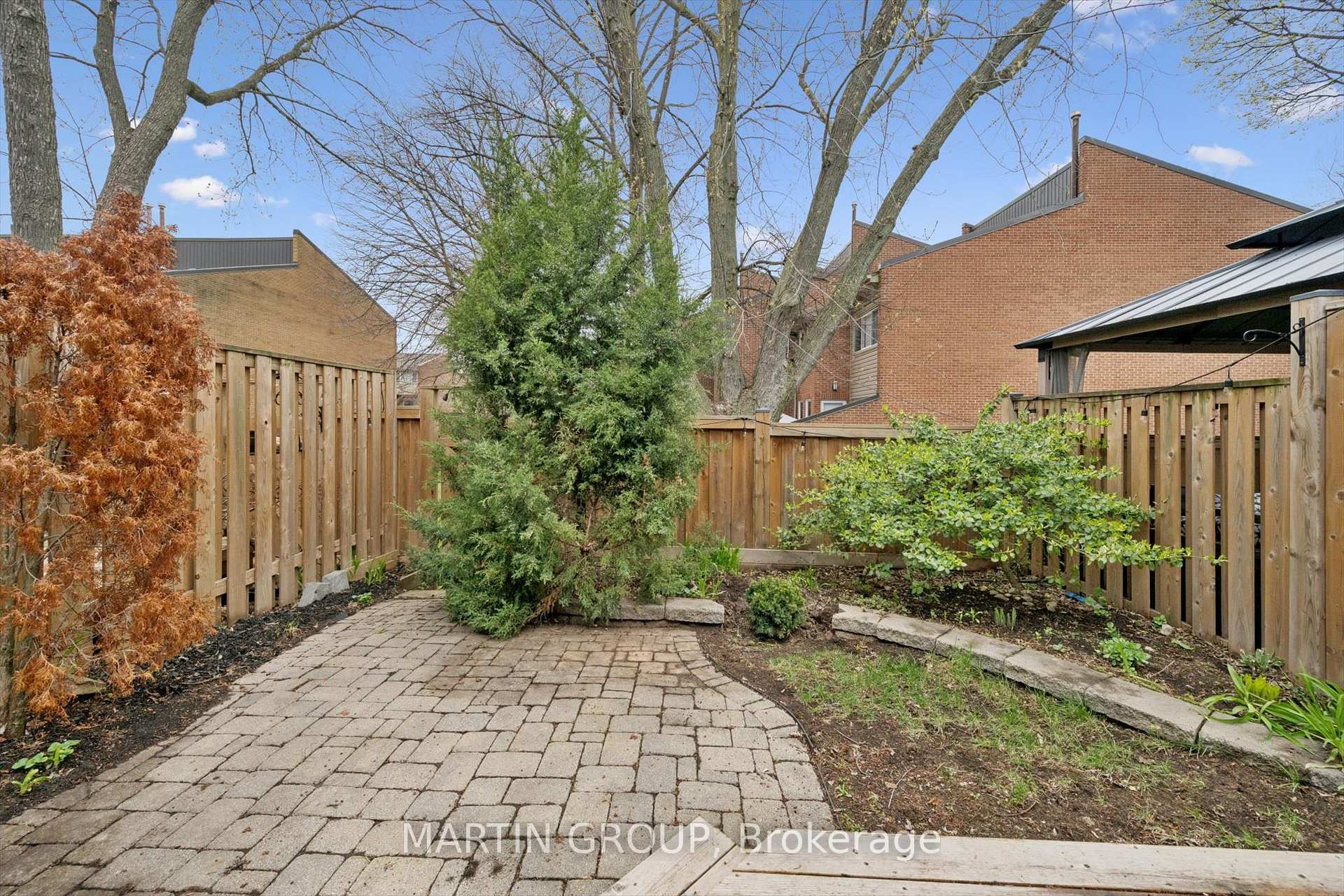 1270 Gainsborough Drive 2