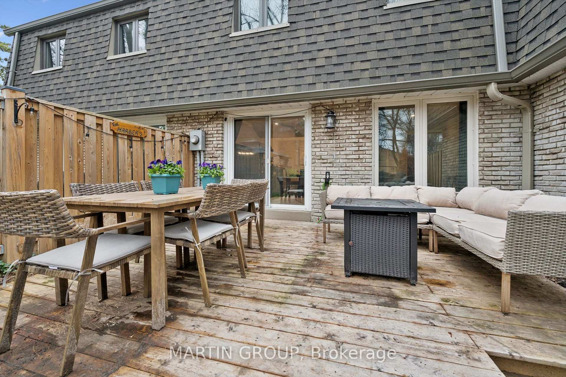 1270 Gainsborough Drive 2