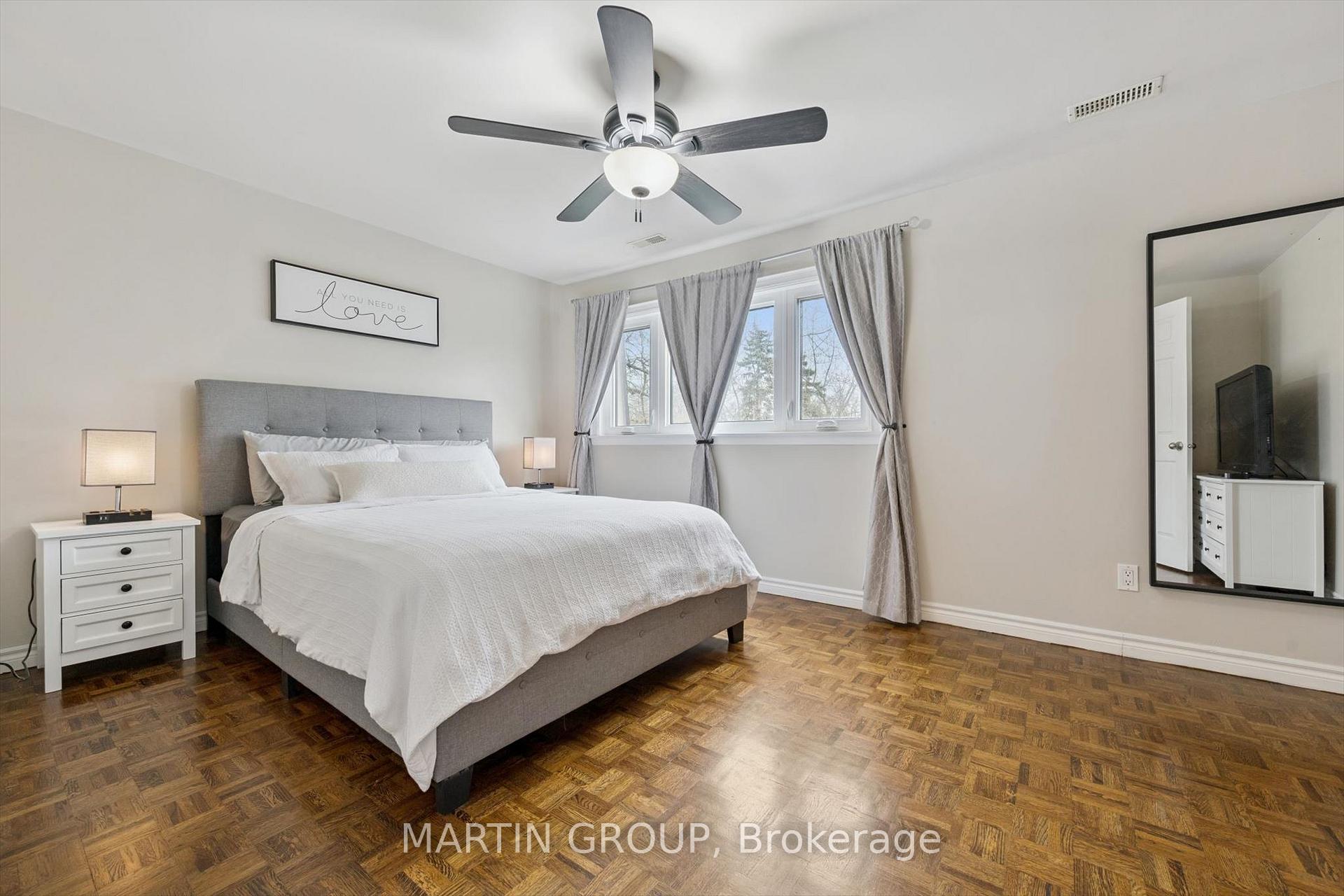 1270 Gainsborough Drive 2