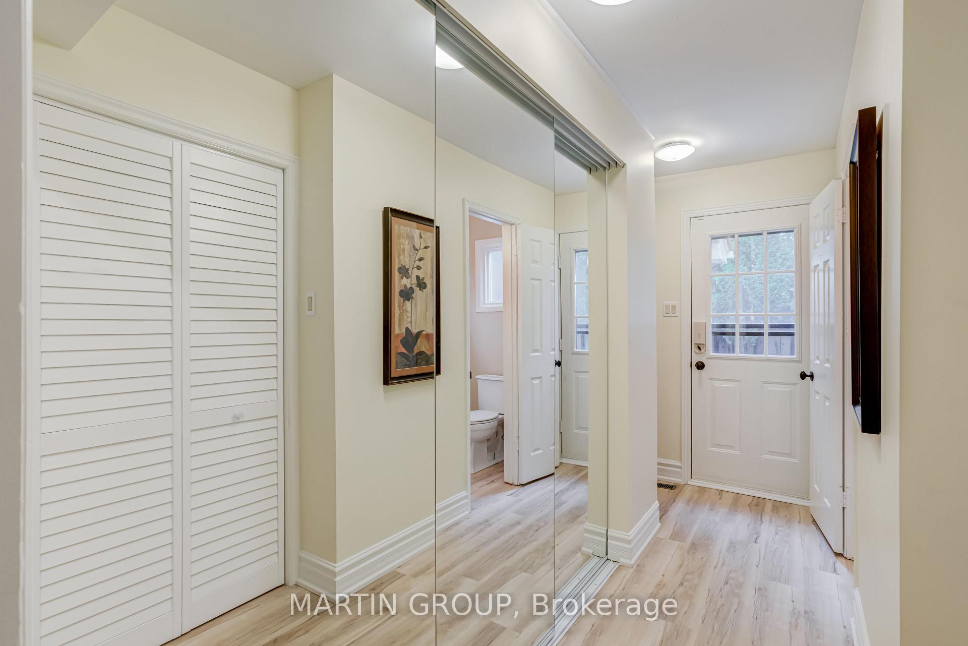 253 McCraney Street W