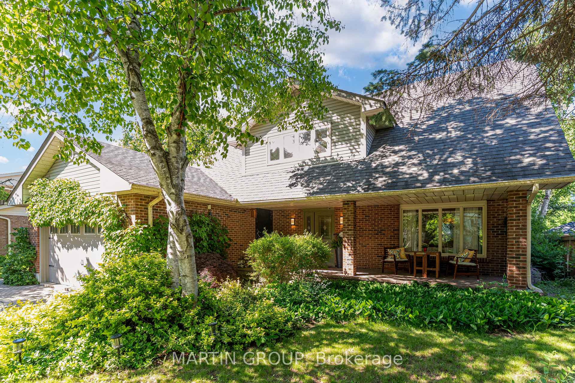 253 McCraney Street W