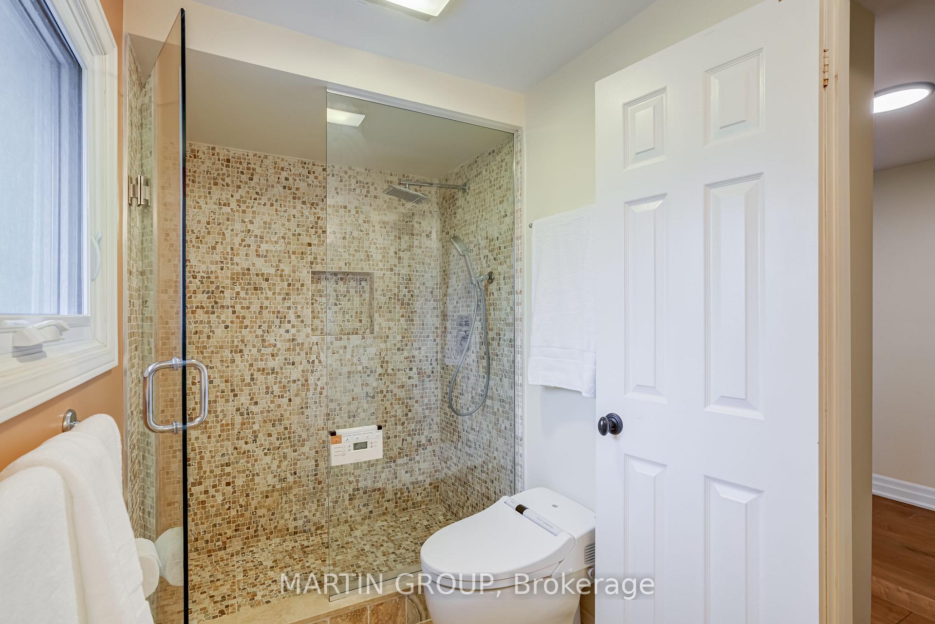 253 McCraney Street W