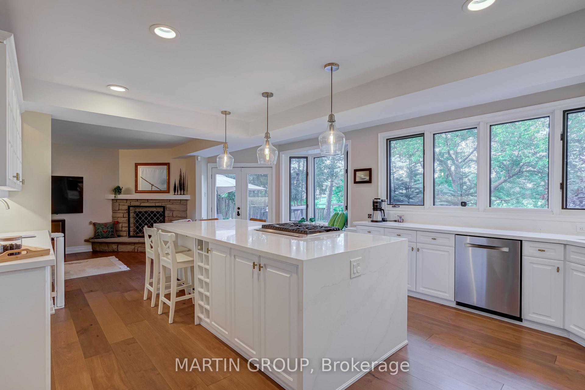 253 McCraney Street W
