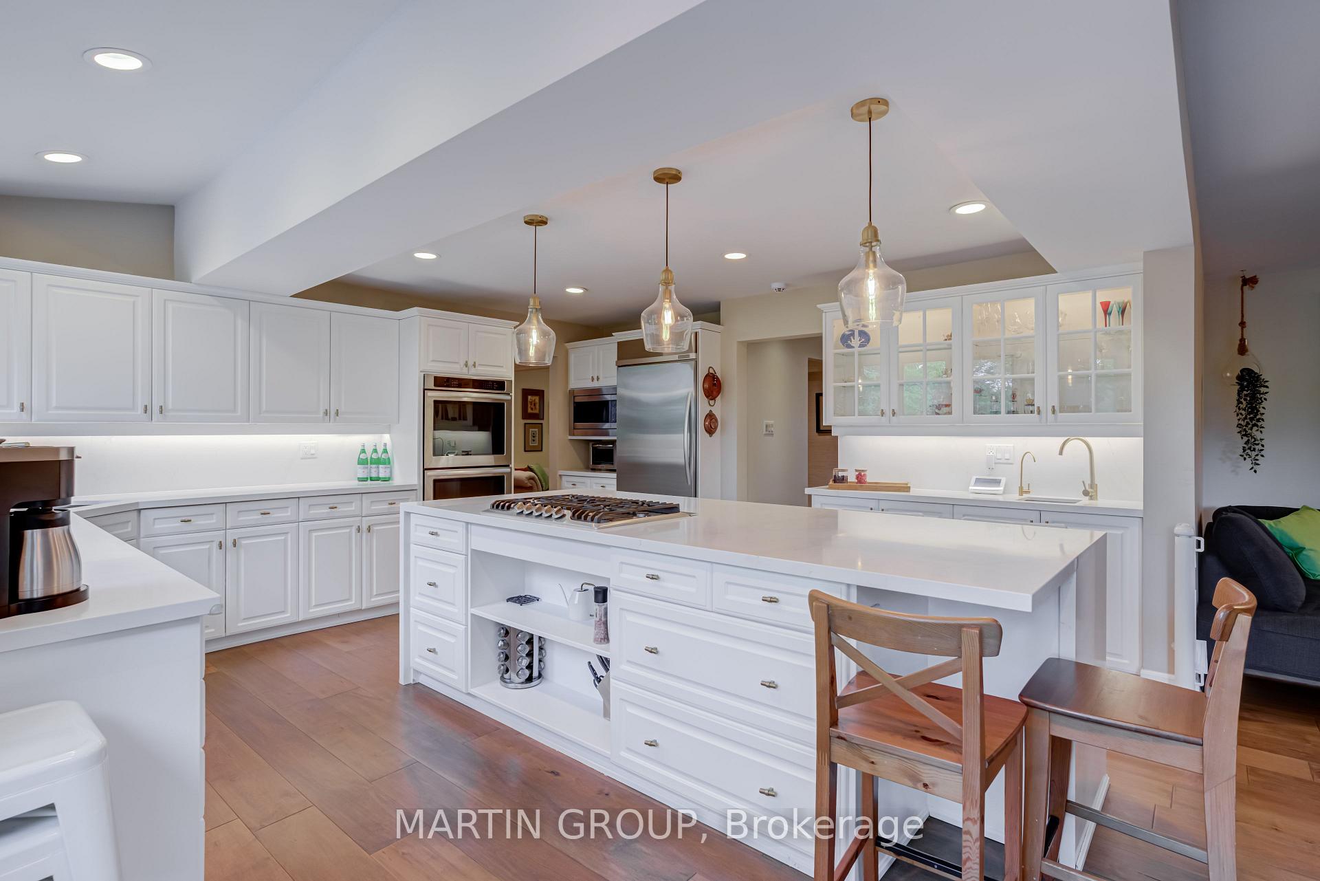 253 McCraney Street W
