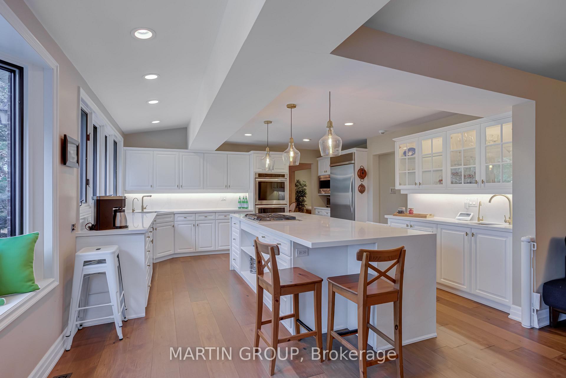 253 McCraney Street W