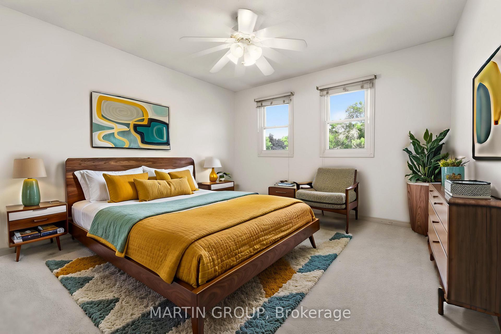 1456 Harmsworth Square